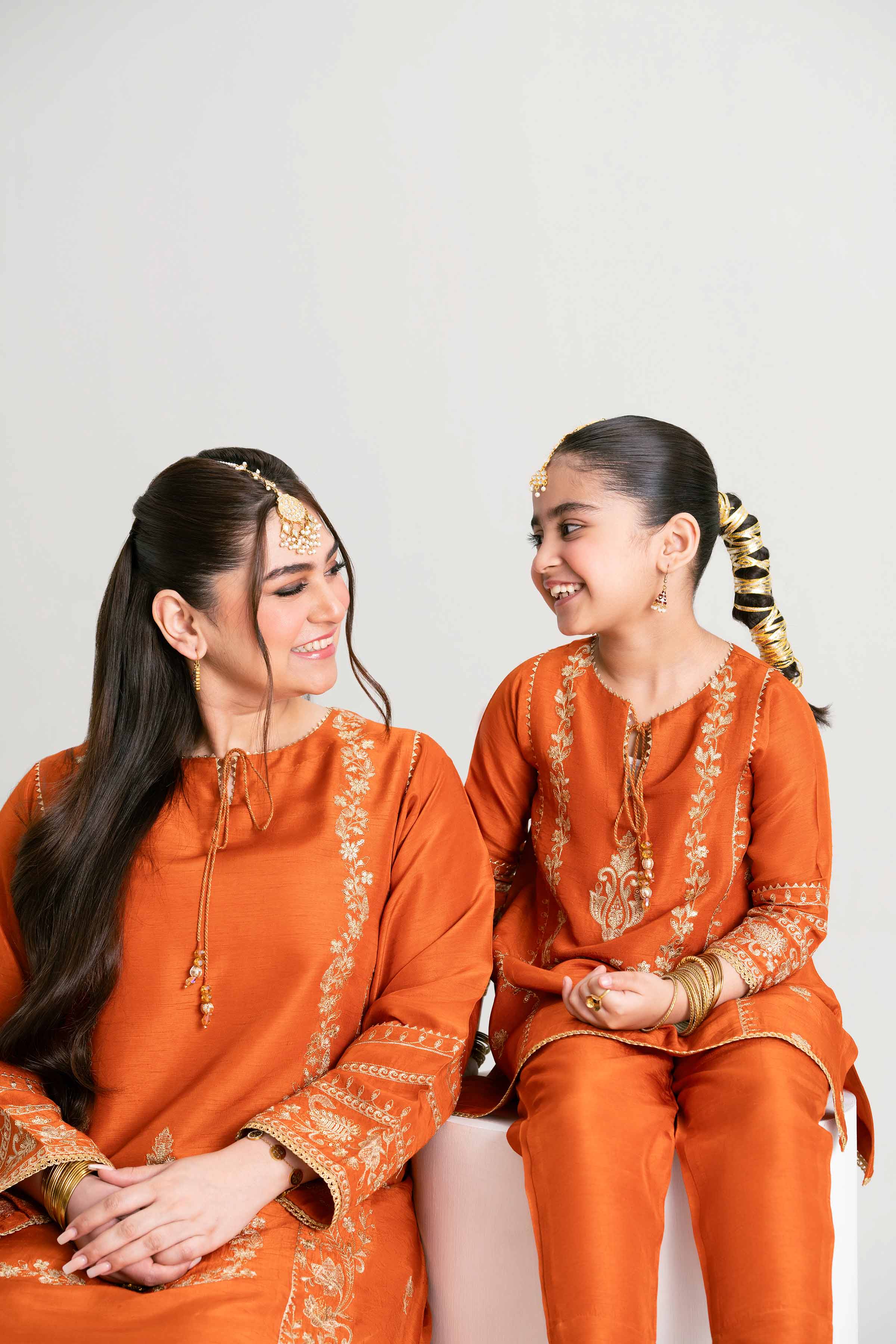 2 Piece - Embroidered Suit - PMD25-11 D