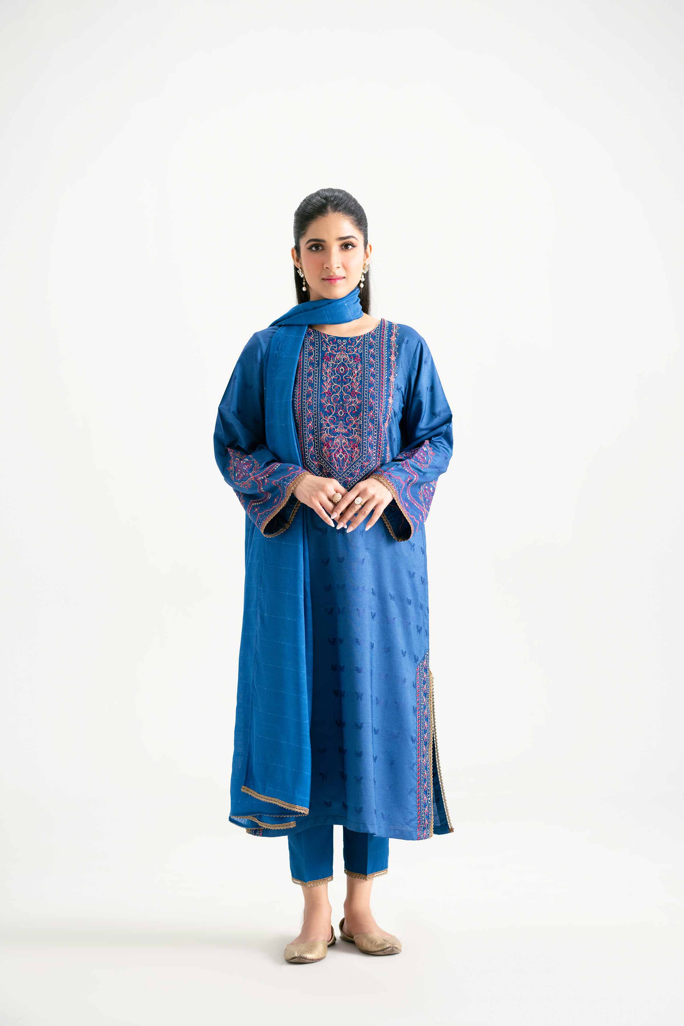3 Piece - Embroidered Suit - PMD25-16 M