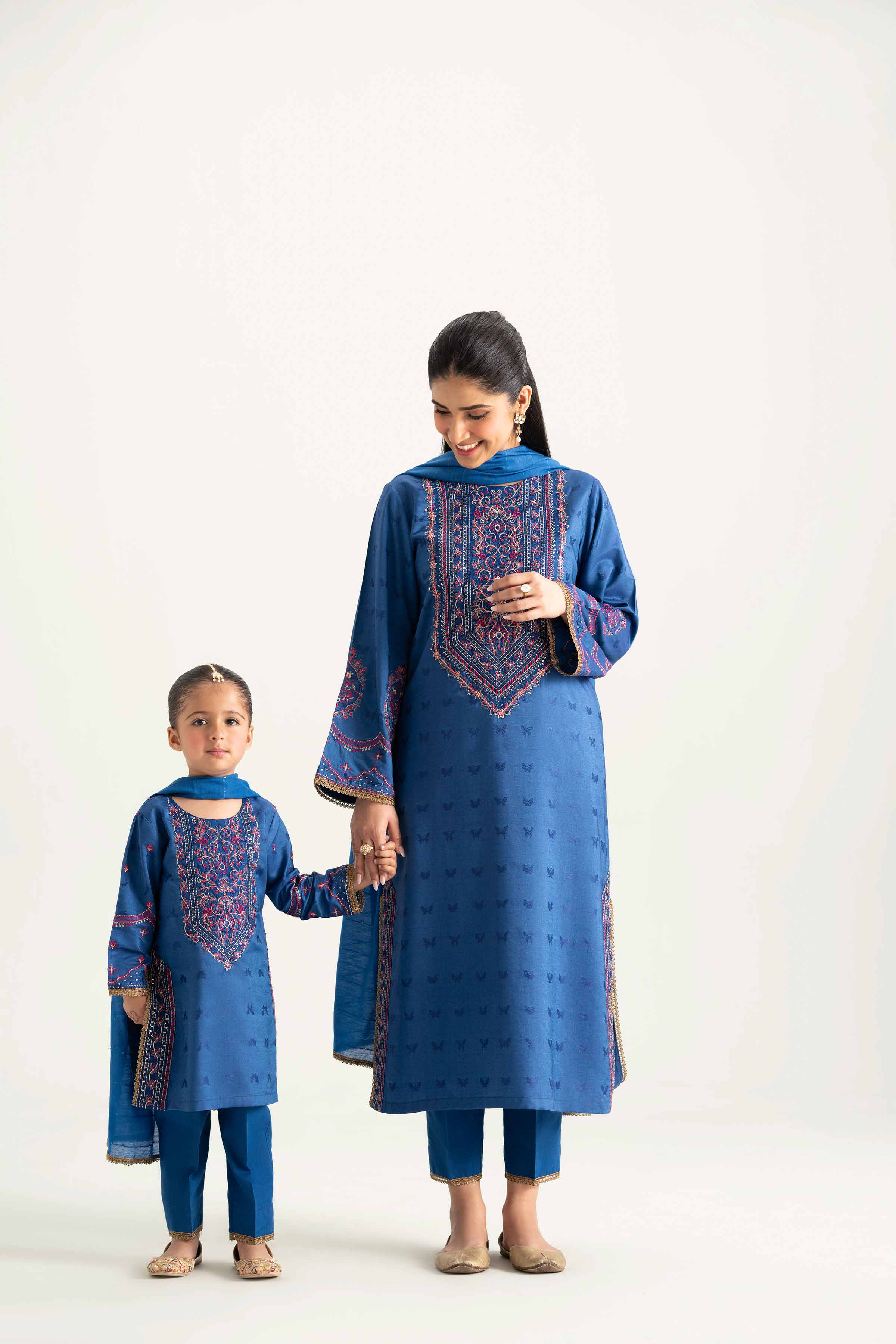 3 Piece - Embroidered Suit - PMD25-16 M