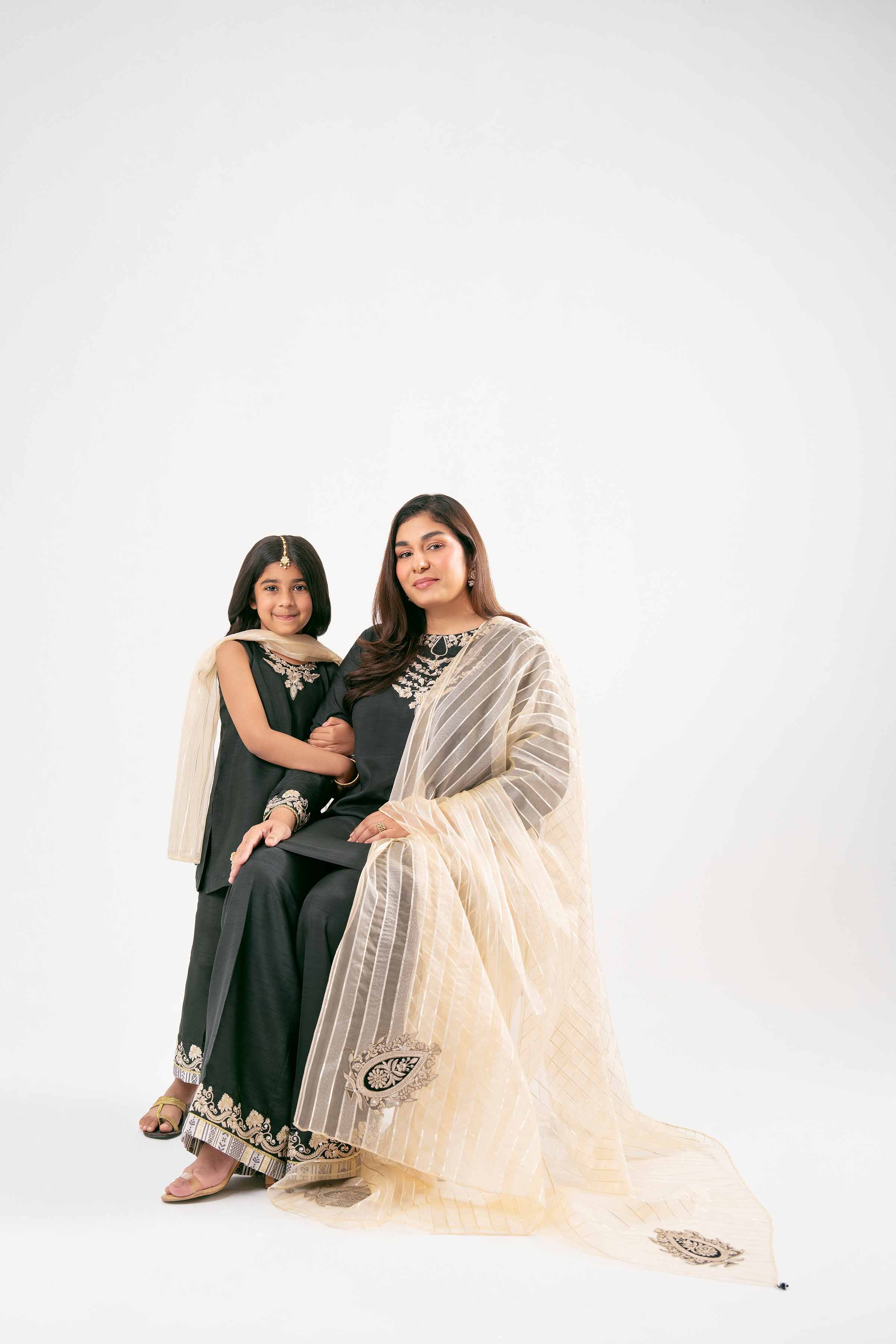 3 Piece - Embroidered Suit - PMD25-17 M