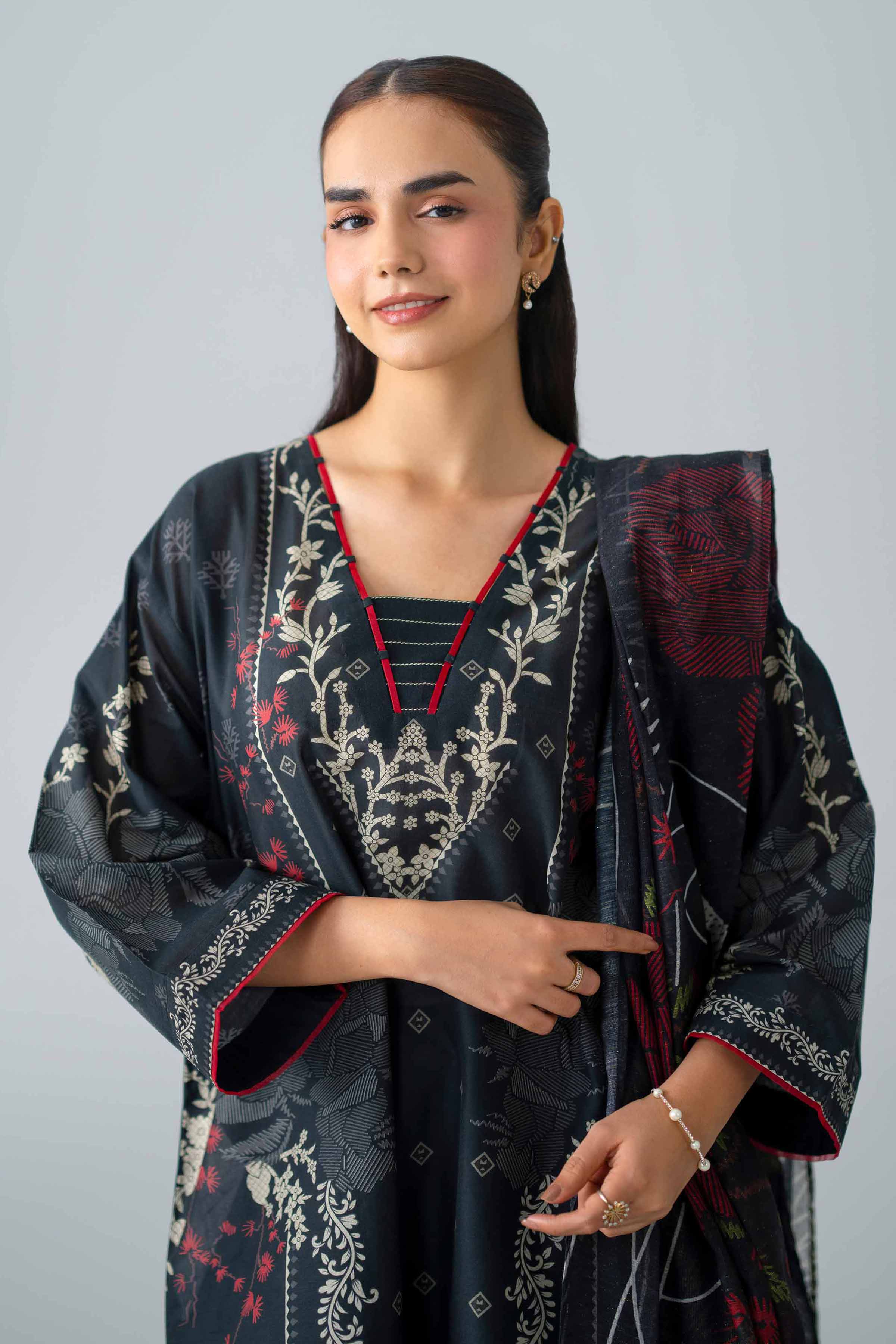 https://cdn.shopify.com/s/files/1/0534/2065/4791/files/PMS26-18-_4.jpg?v=1780298115