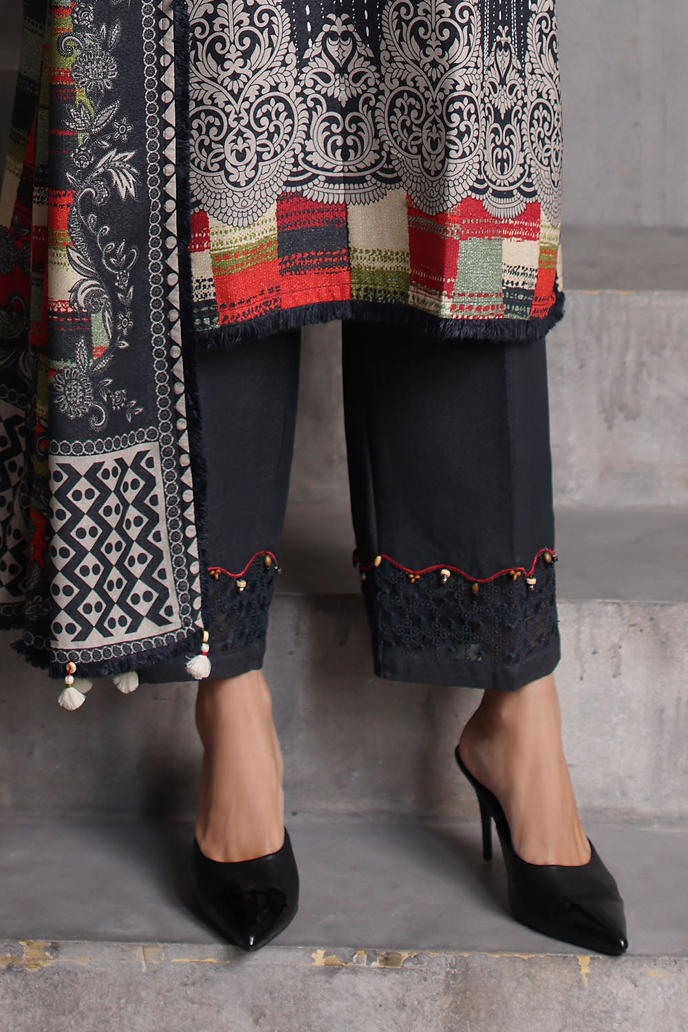 3 Piece Printed Karandi Suit with Printed Karandi Dupatta