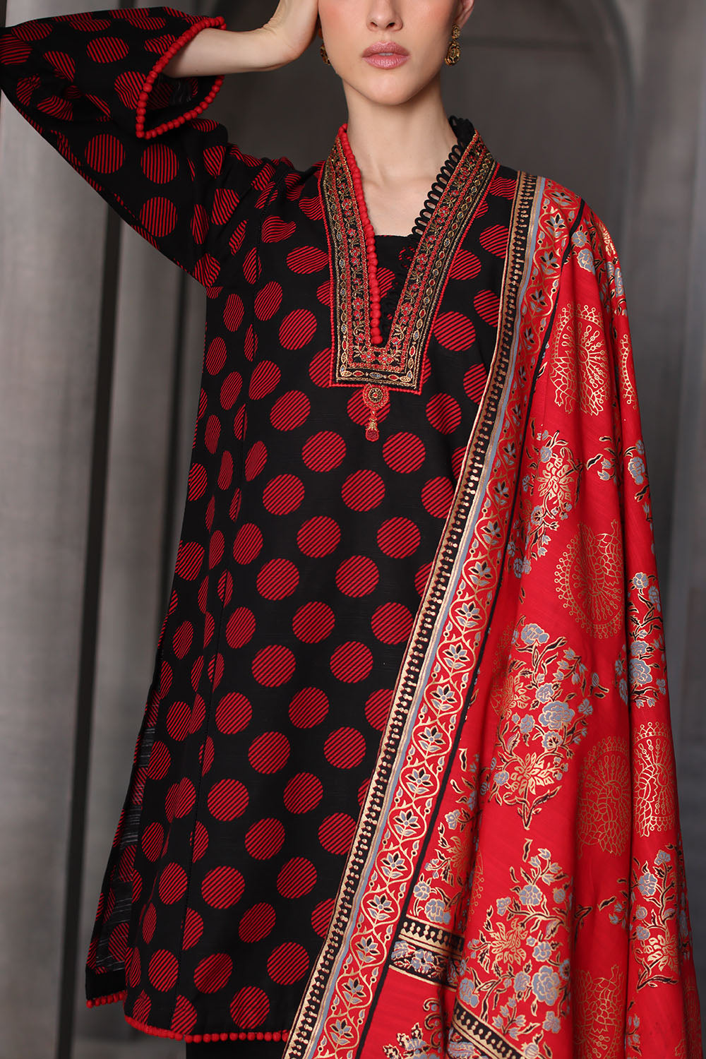3 Piece Printed Khaddar Suit with Gold & Lacquer Printed Khaddar Dupatta