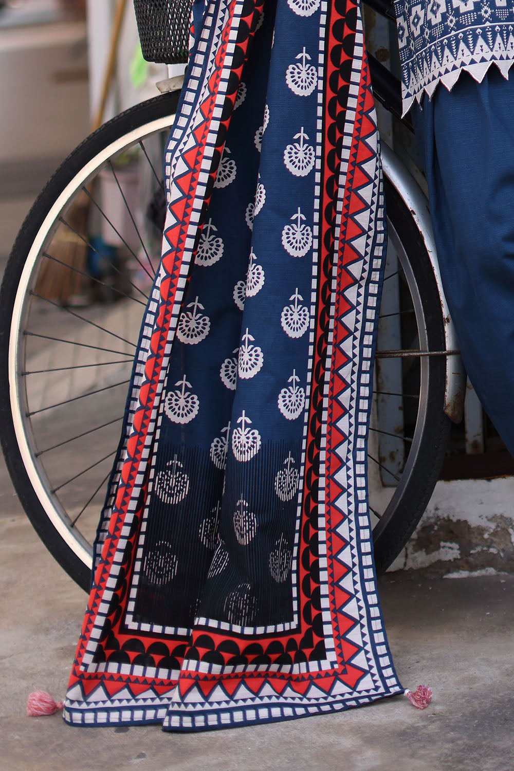 3 Piece Embroidered Printed Khaddar Suit with Printed Khaddar Dupatta