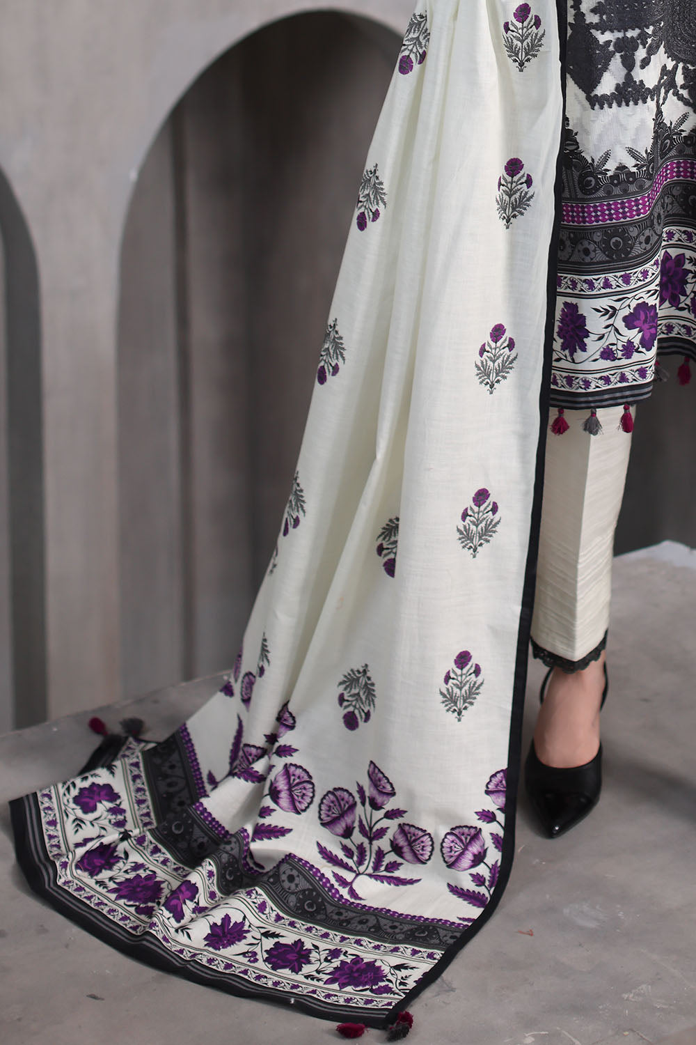 3 Piece Embroidered Printed Khaddar Suit with Printed Khaddar Dupatta