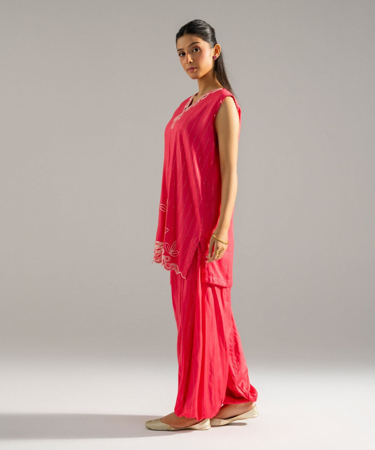 Embroidered Crepe Shirt PRW26WMV919S