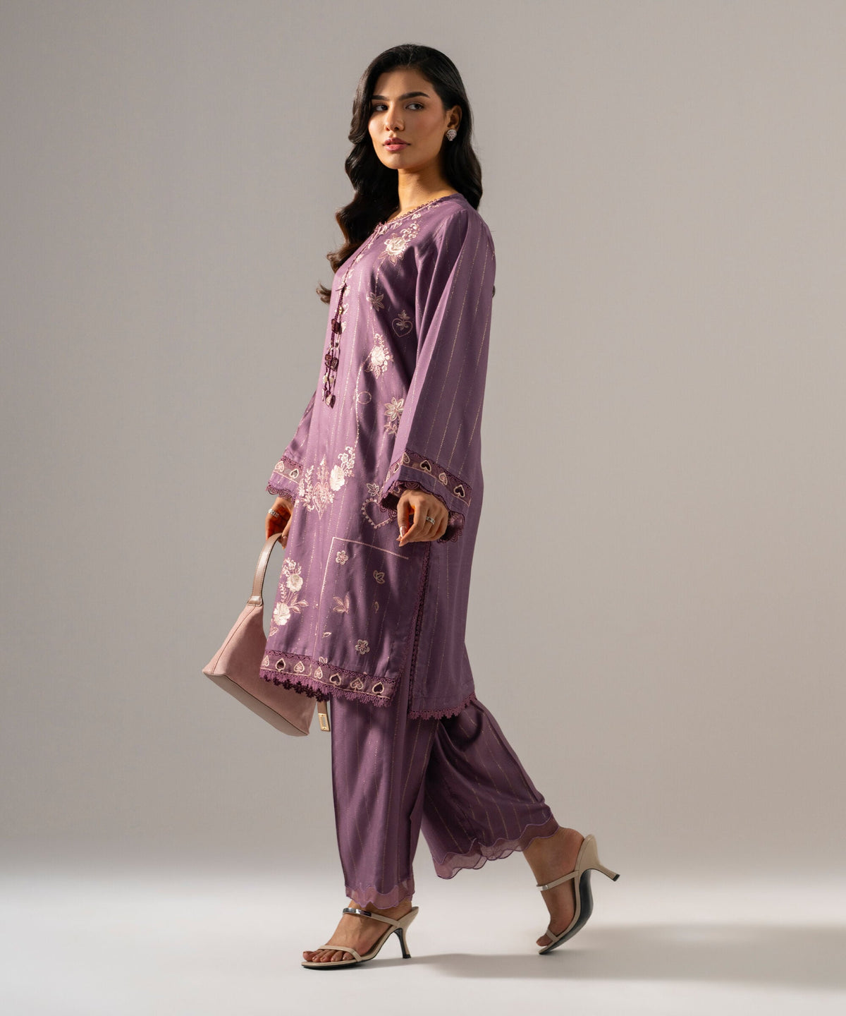 Embroidered Crepe Shirt PRW26WMV922S