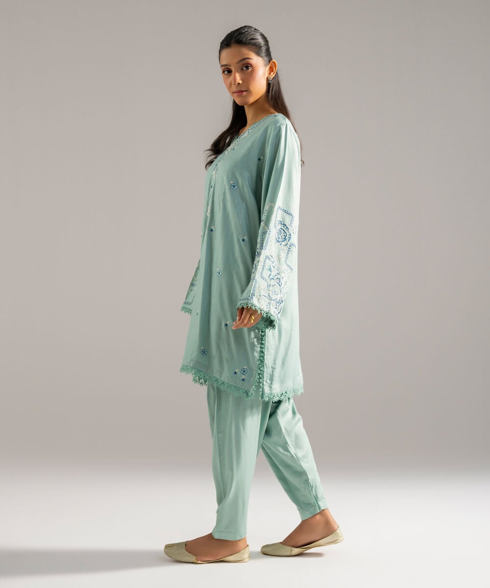 Embroidered Crepe Shirt PRW26WMV923S