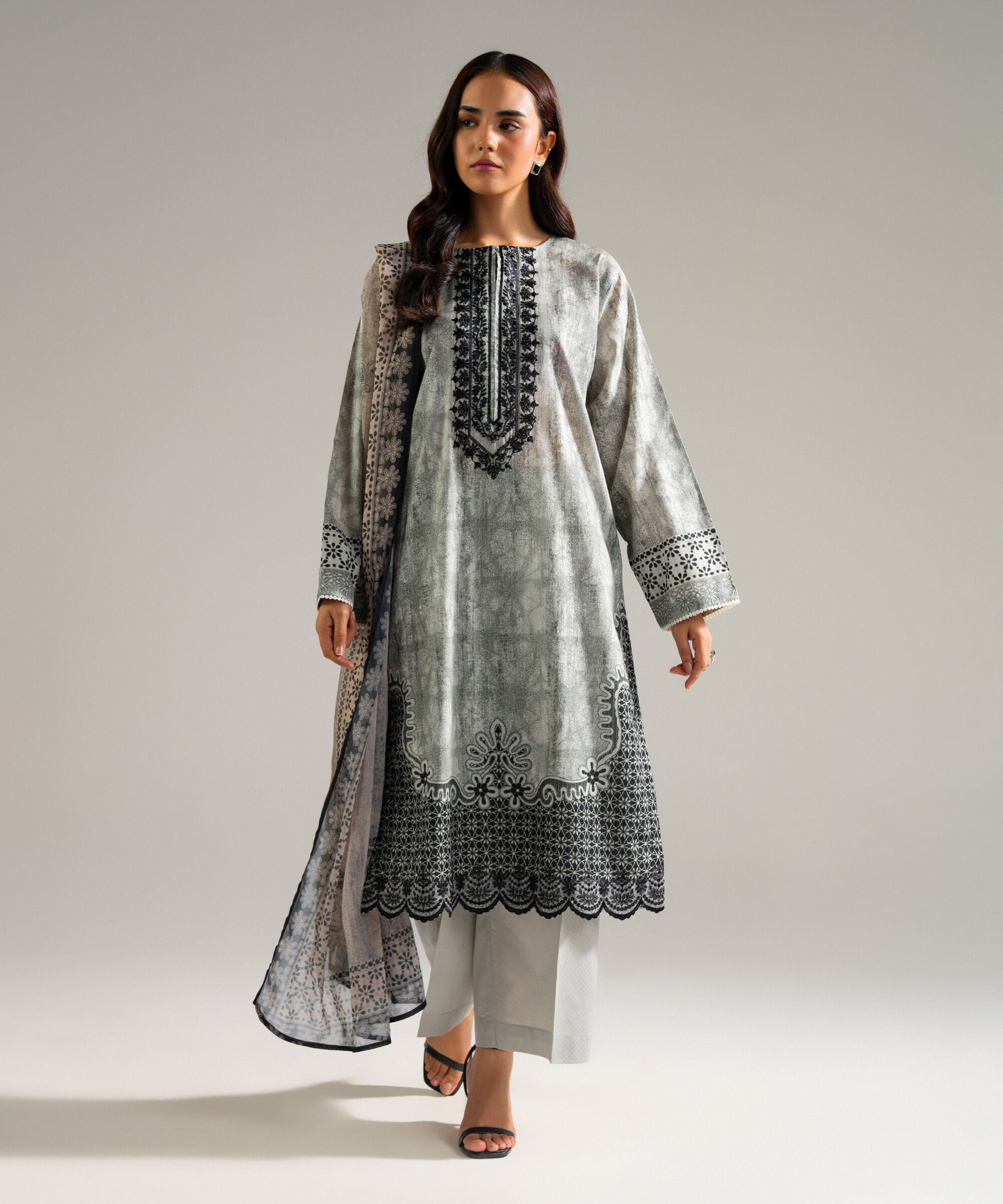 Women's RTW Dobby Embroidered Grey 3 Piece Suit