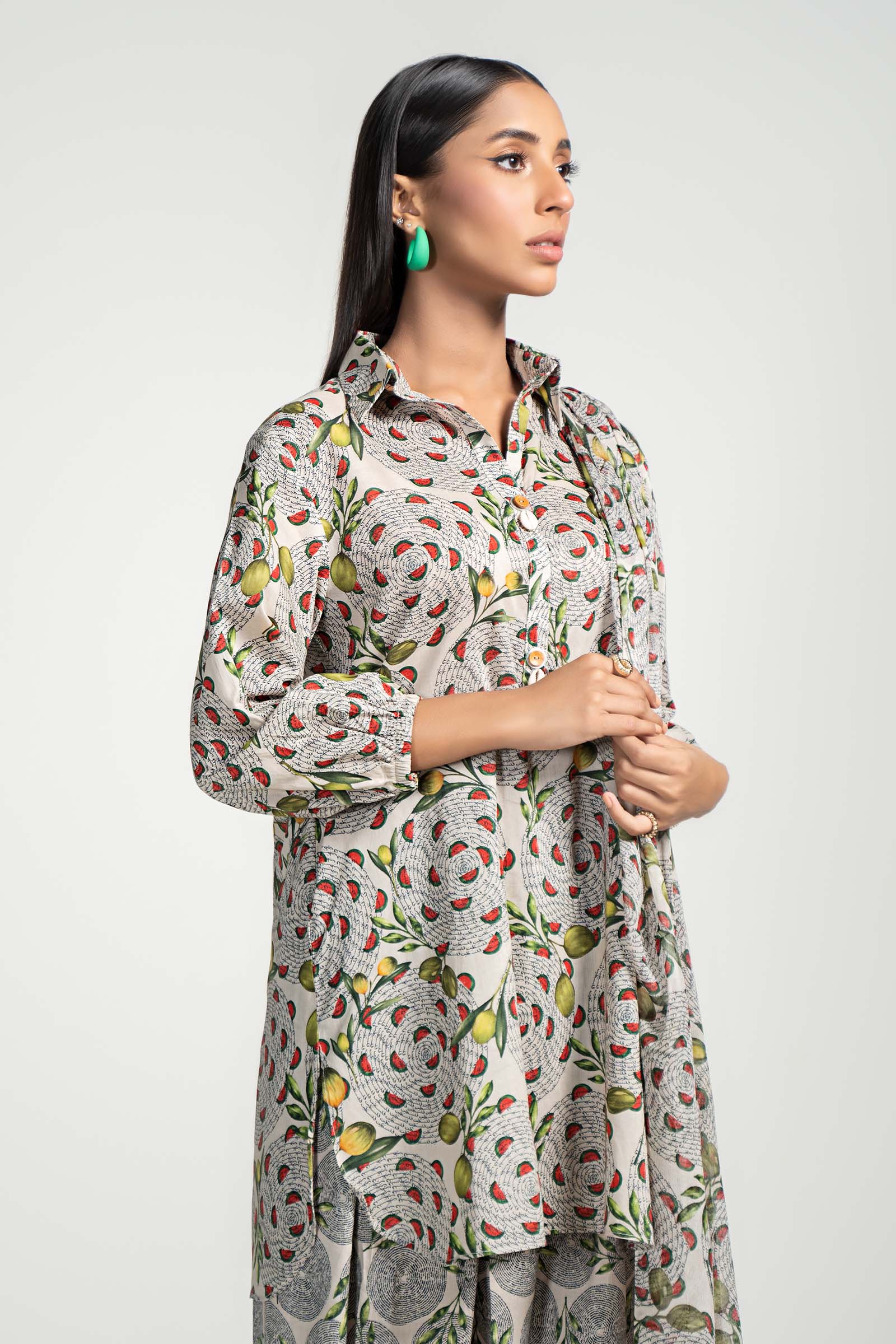 https://cdn.shopify.com/s/files/1/0620/8788/9062/files/PS-PF24-01BaigeSide2.jpg?v=1723713548