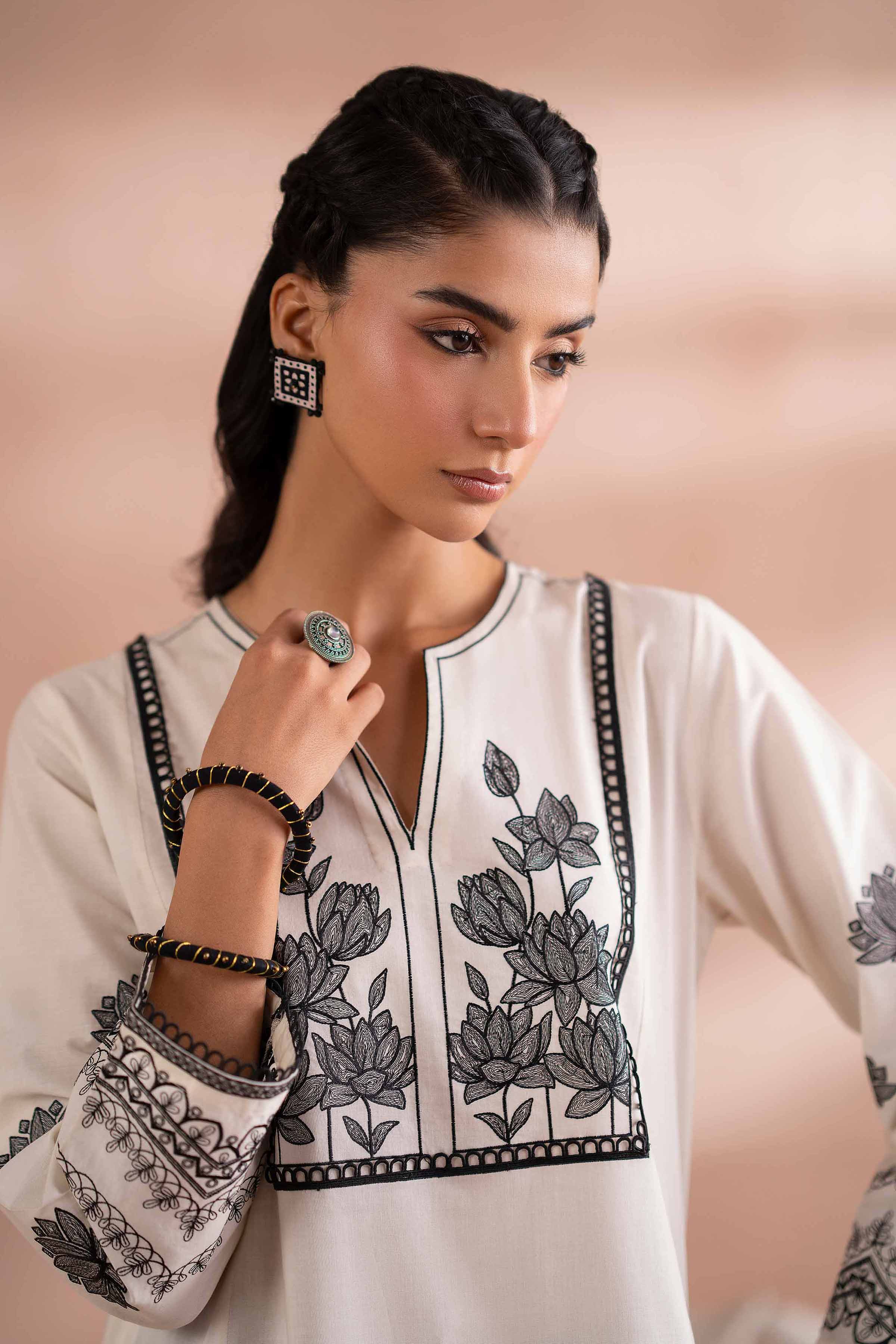 2 Piece - Embroidered Suit - PS25-128