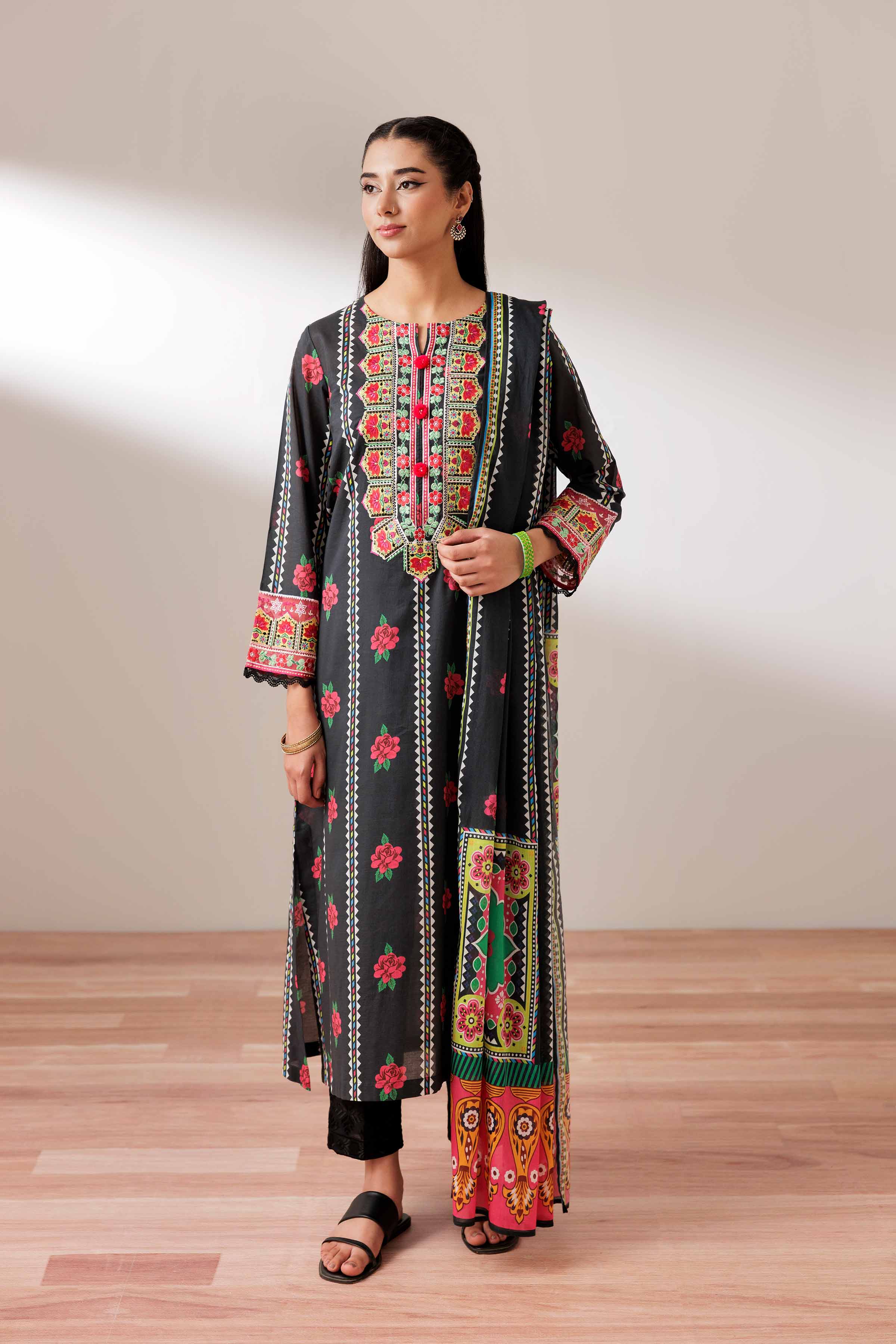 2 Piece - Printed Embroidered Suit - PS25-193