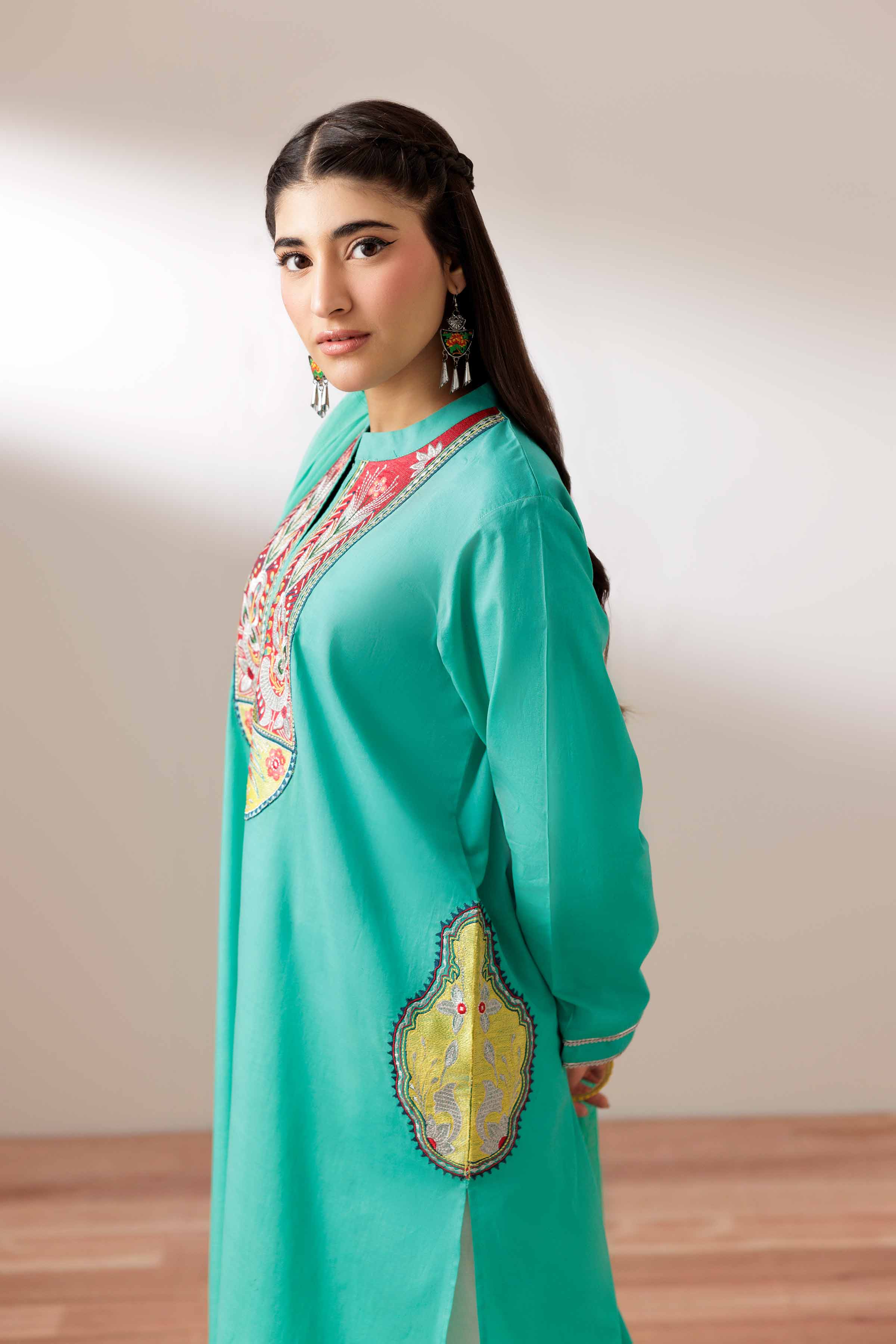 2 Piece - Embroidered Suit - PS25-203
