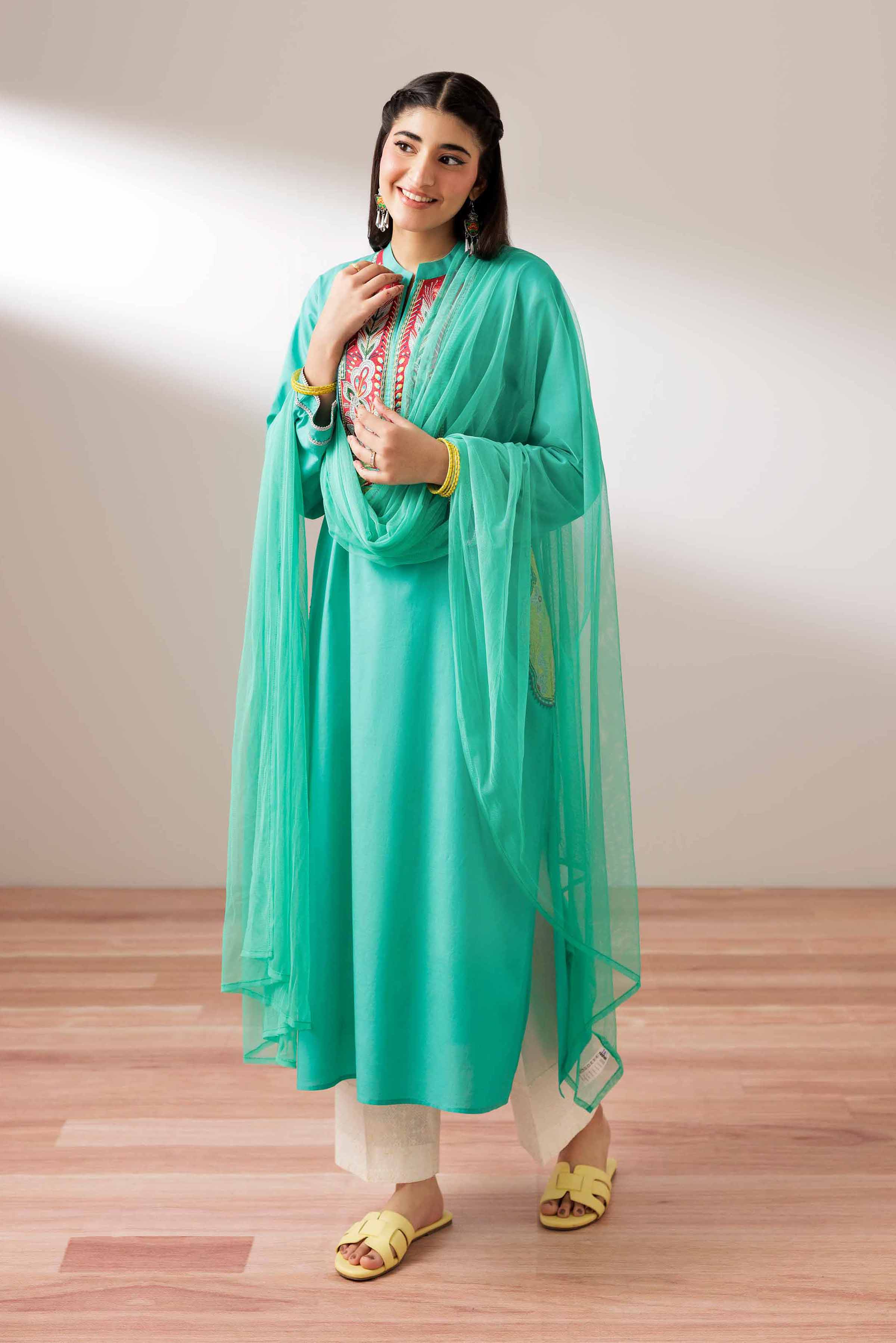 2 Piece - Embroidered Suit - PS25-203