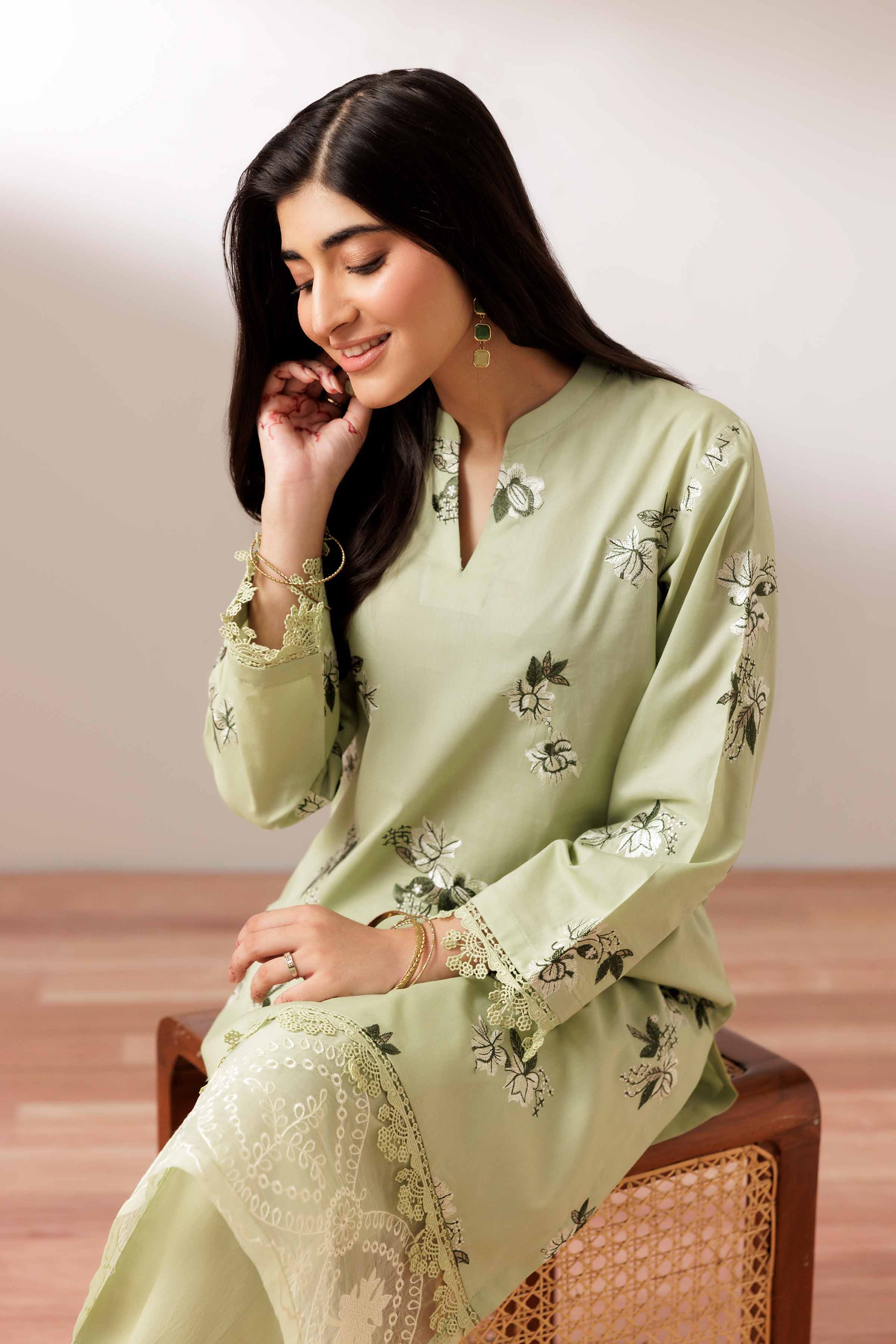 2 Piece - Embroidered Suit - PUS25-71