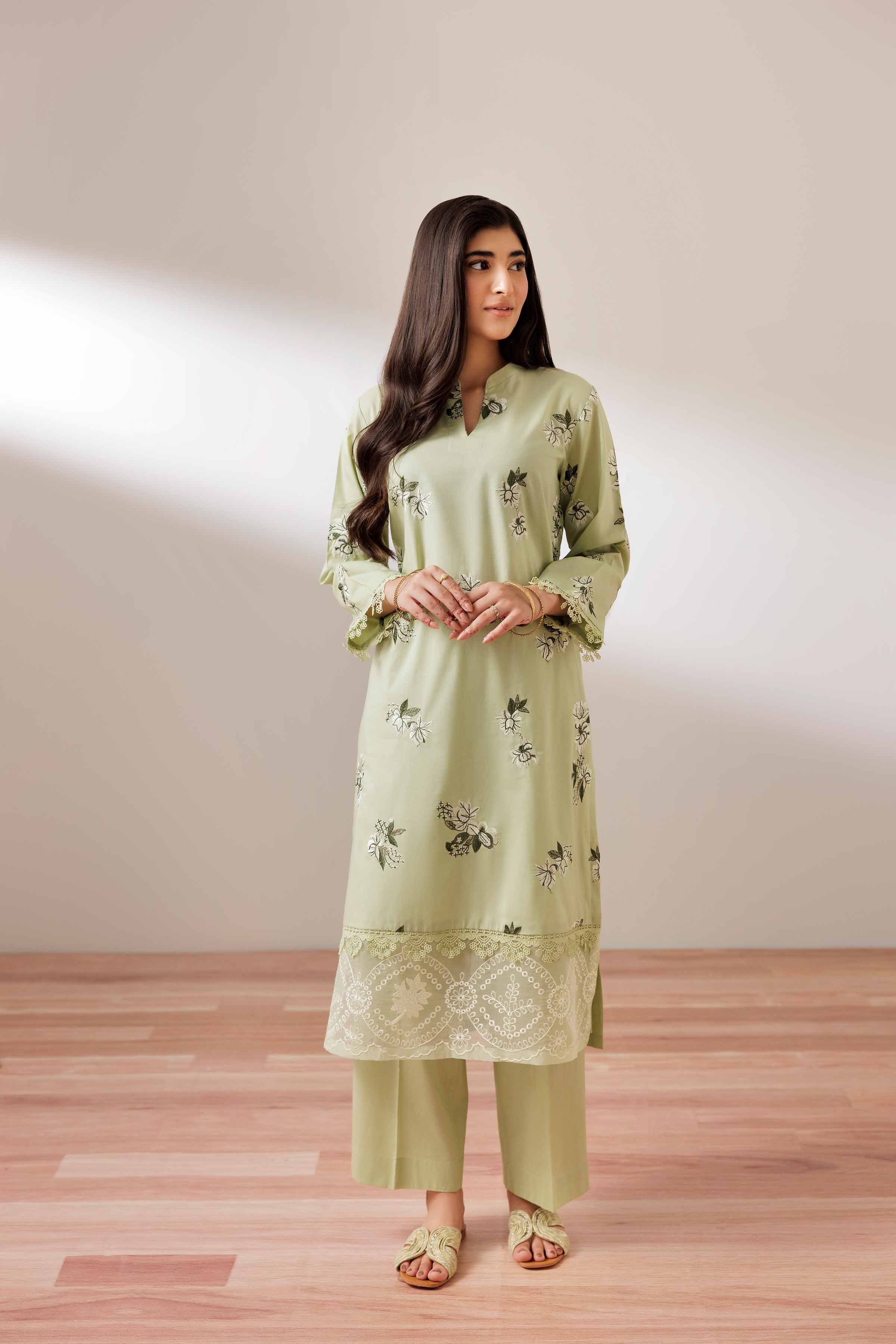 2 Piece - Embroidered Suit - PUS25-71