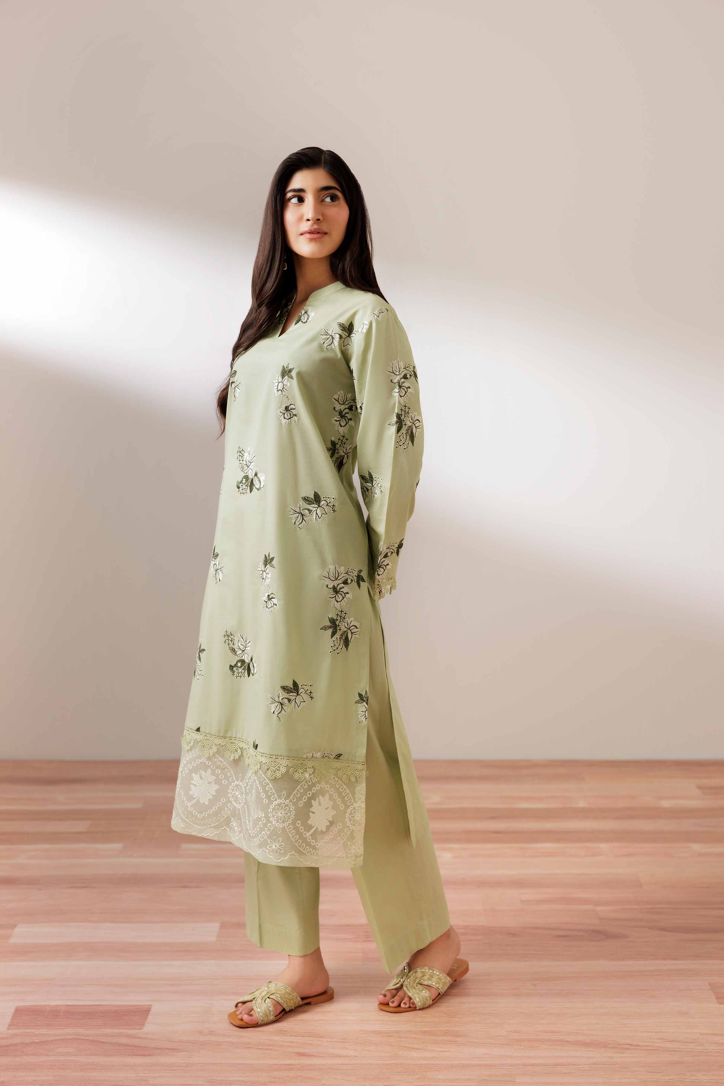 2 Piece - Embroidered Suit - PUS25-71