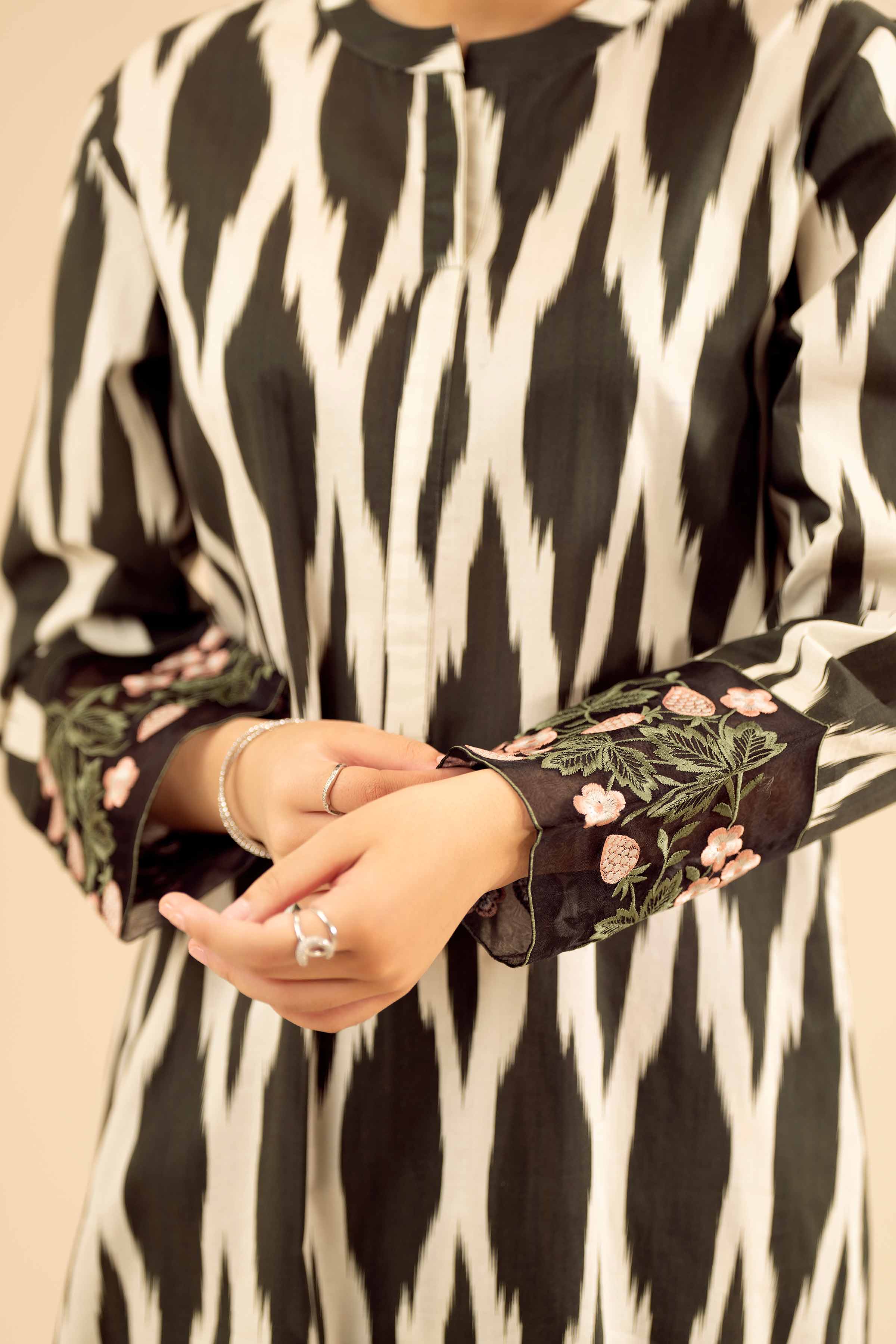 2 Piece - Printed Embroidered Suit - PW25-02