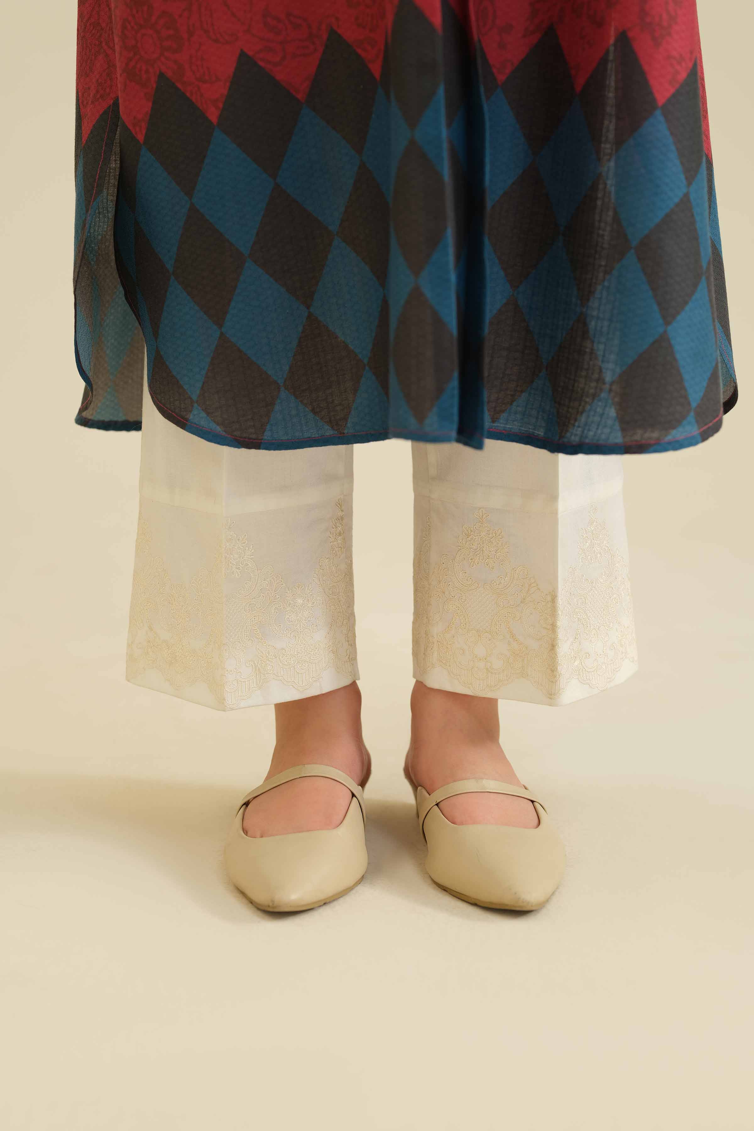 Embroidered Trousers - PW25-105