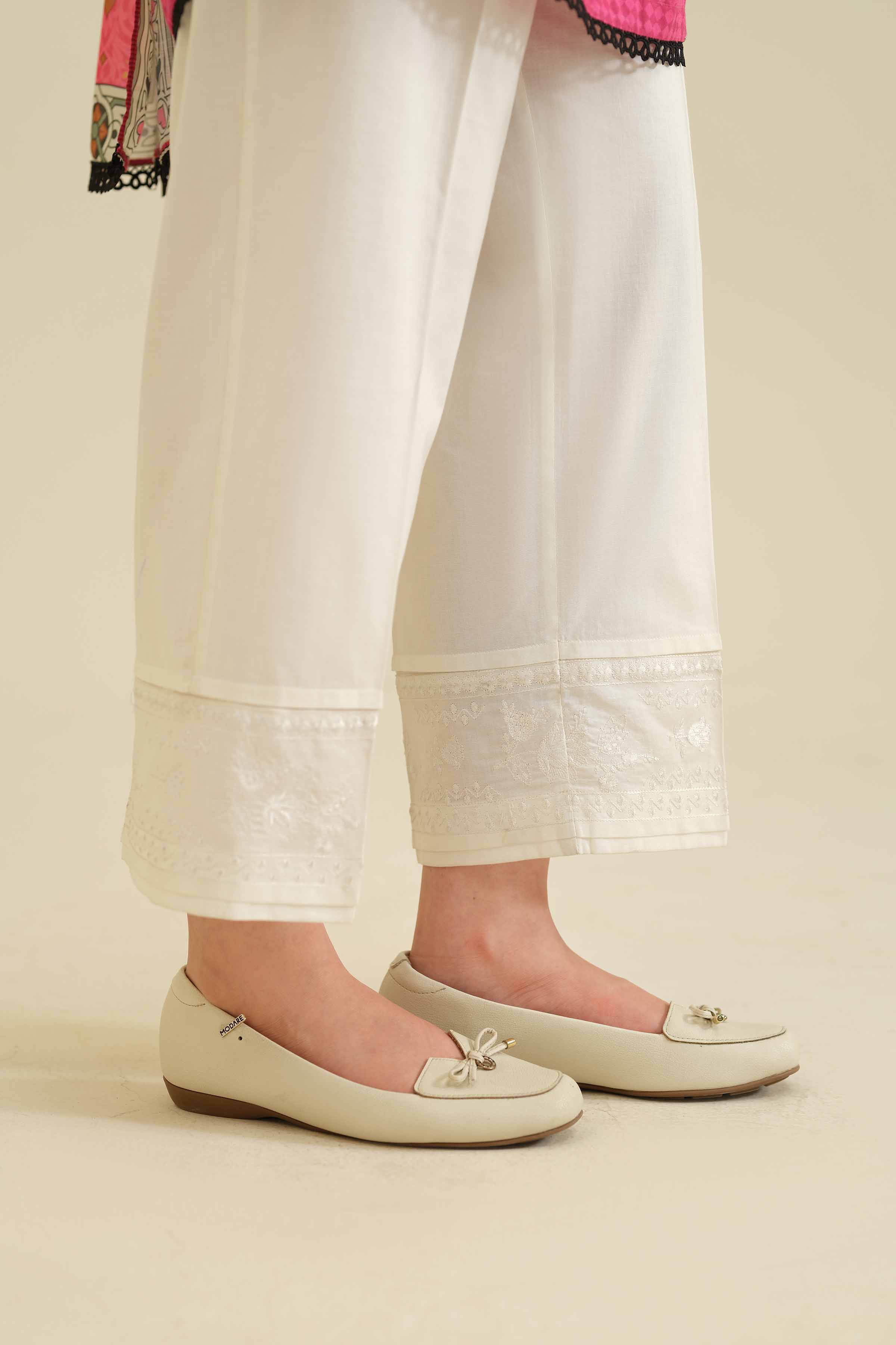 Embroidered Trousers - PW25-112