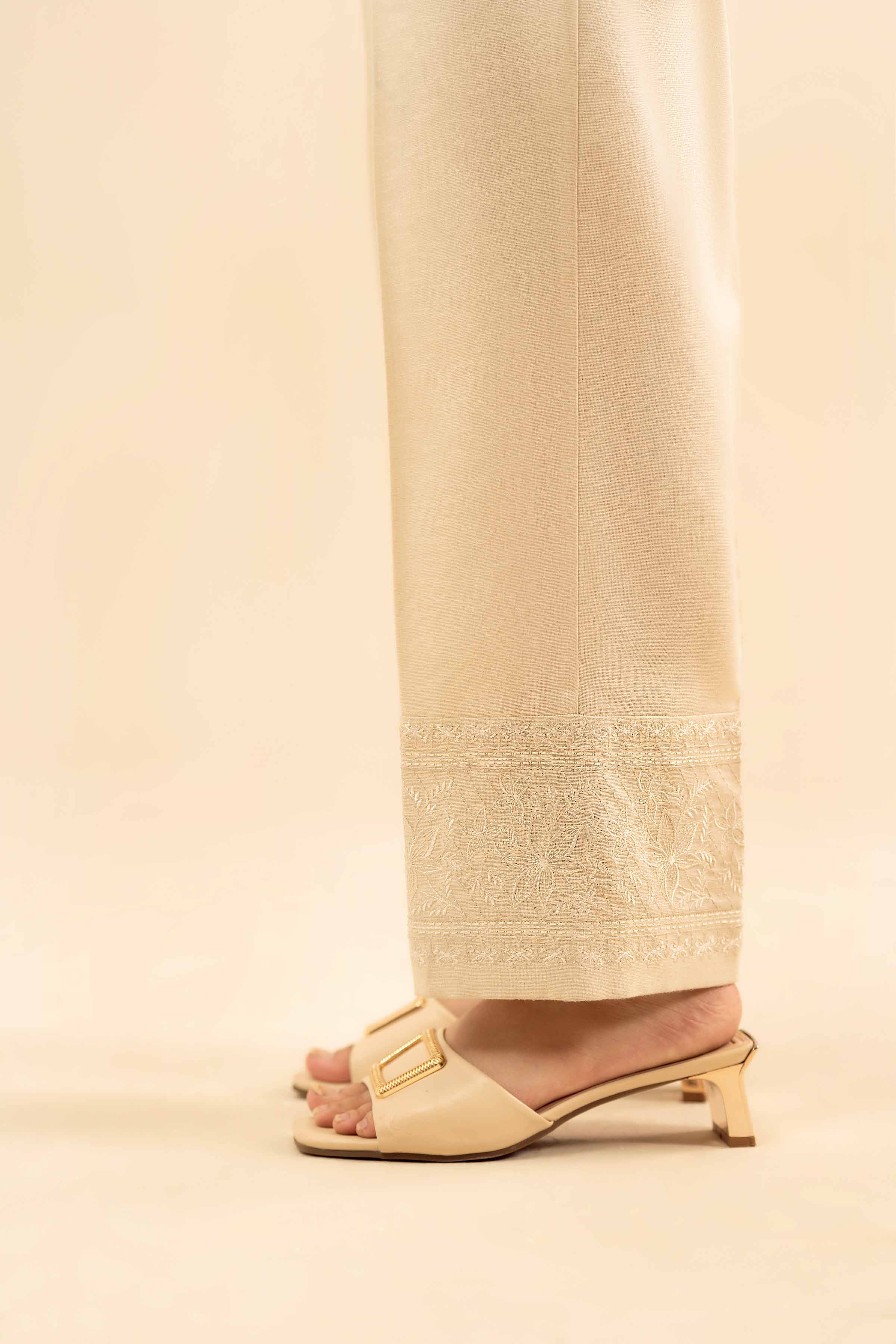 Embroidered Trousers - PW25-118