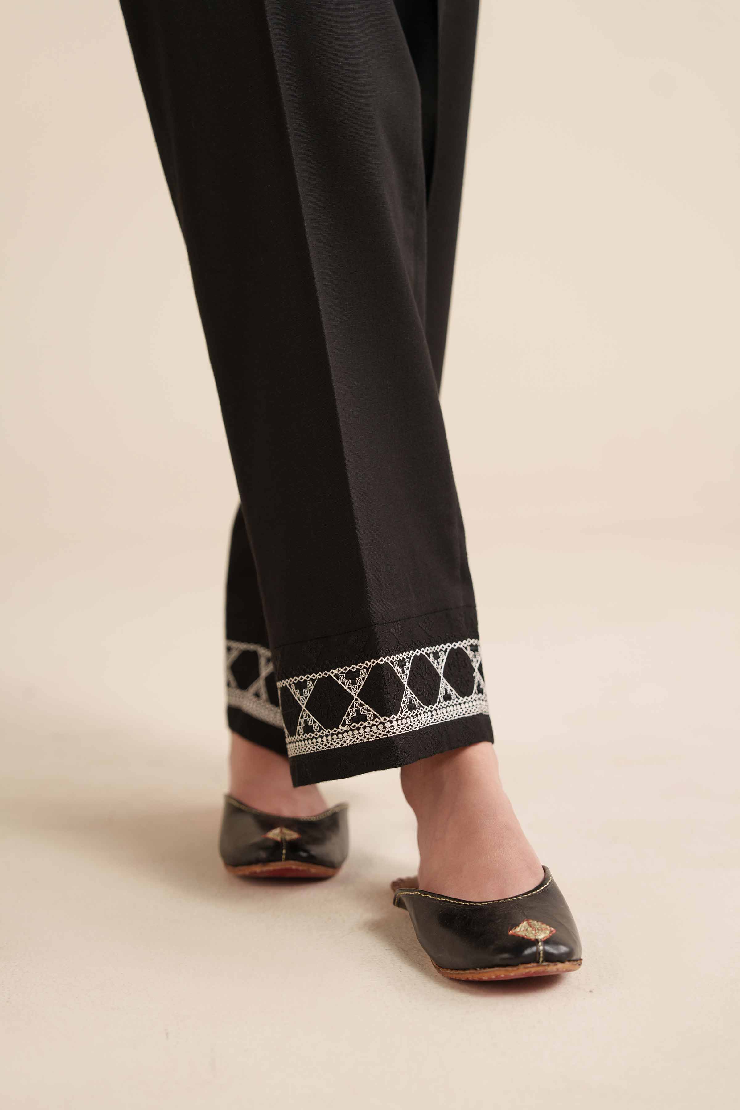 Embroidered Trousers - PW25-127