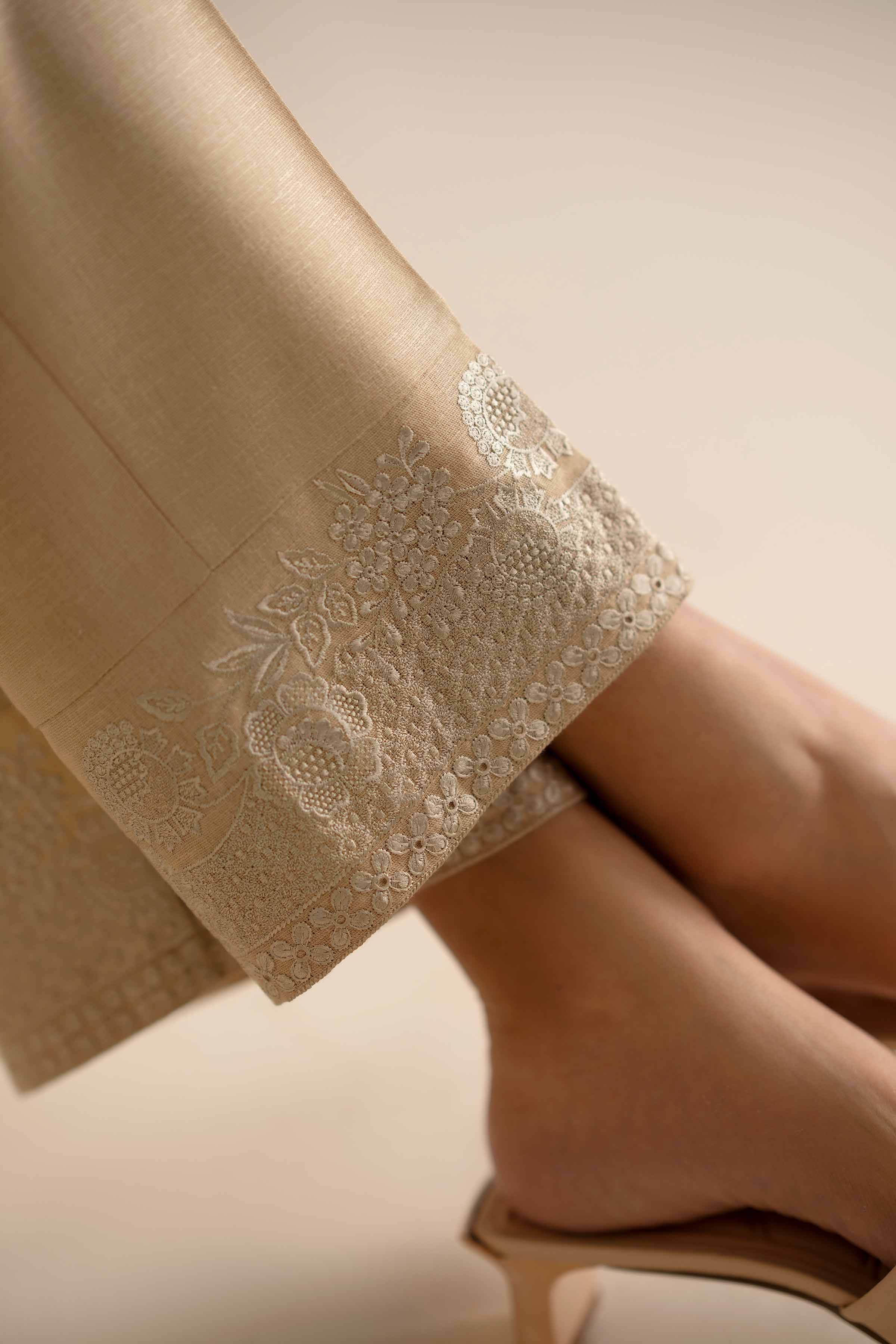 Embroidered Trousers - PW25-145