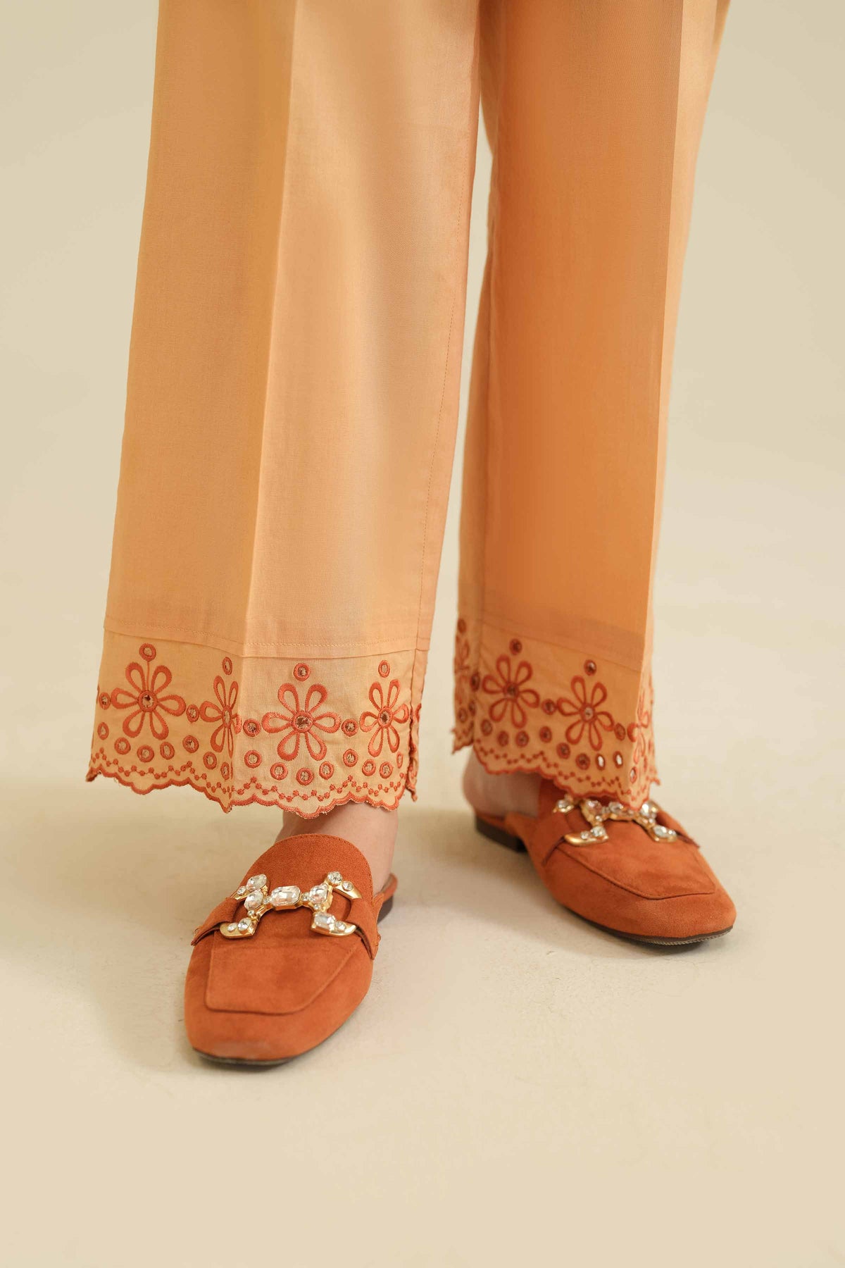 2 Piece - Embroidered Suit - PW25-213