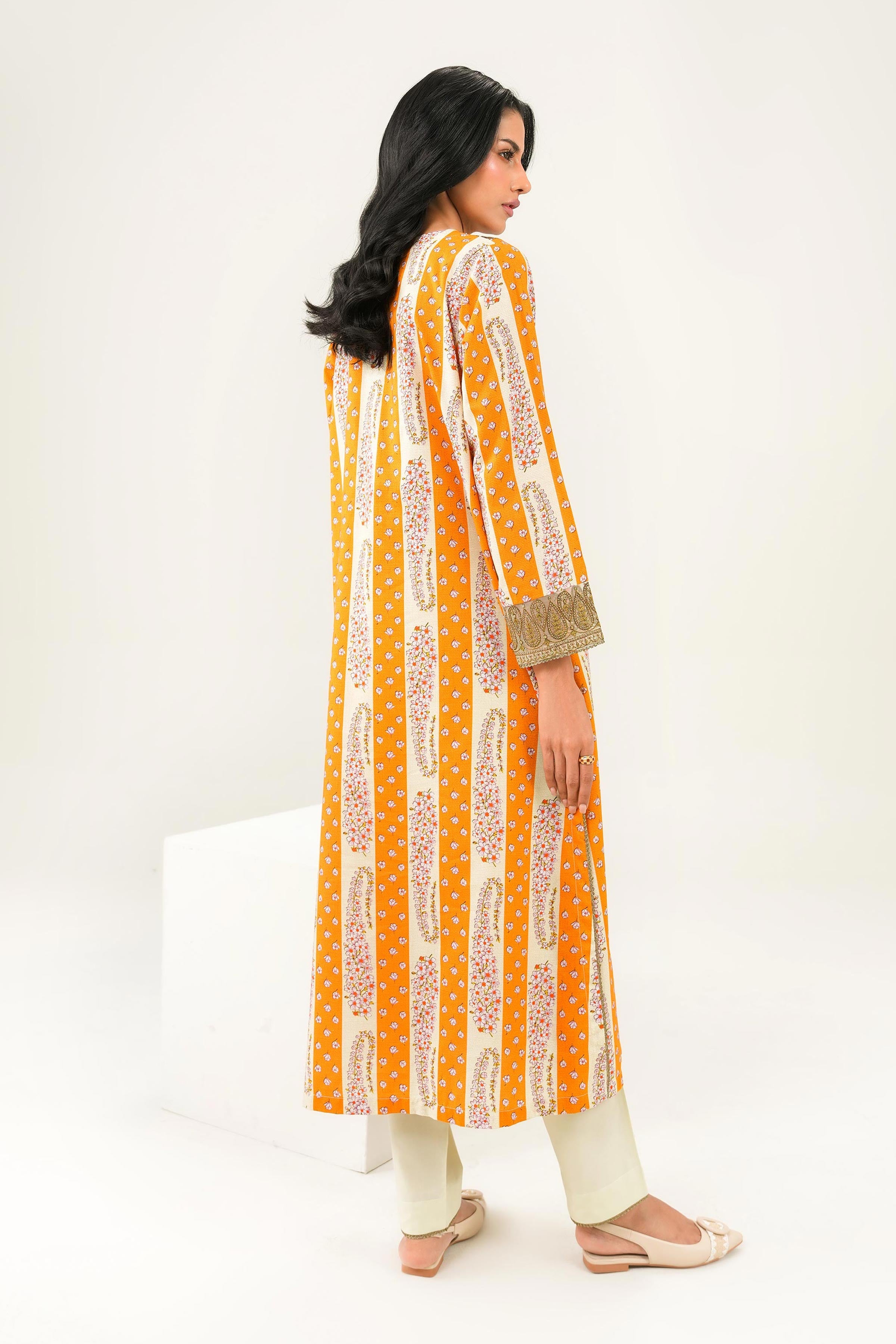 2 Piece - Printed Embroidered Suit - PW25-281