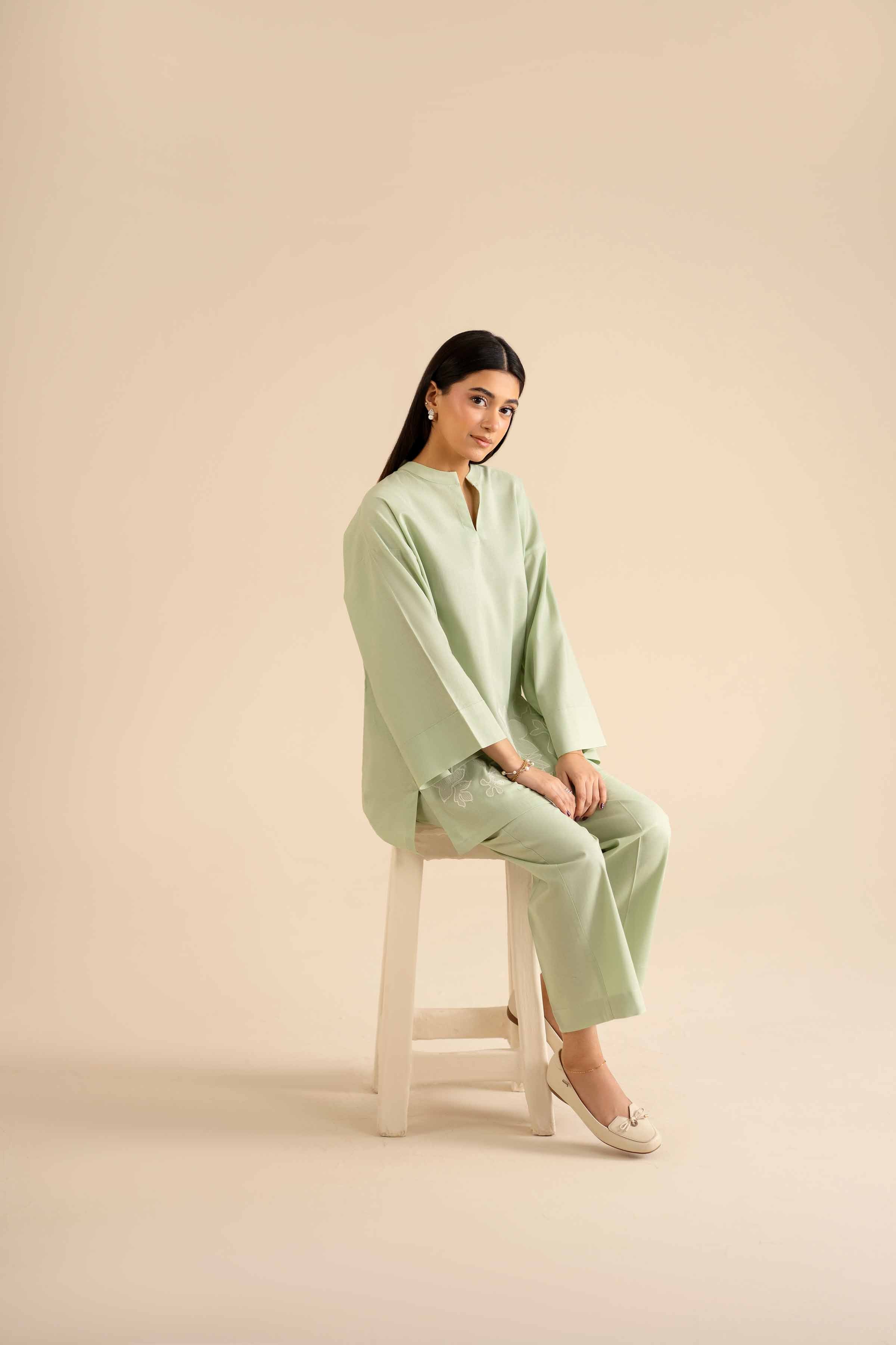 2 Piece - Embroidered Suit - PW25-300