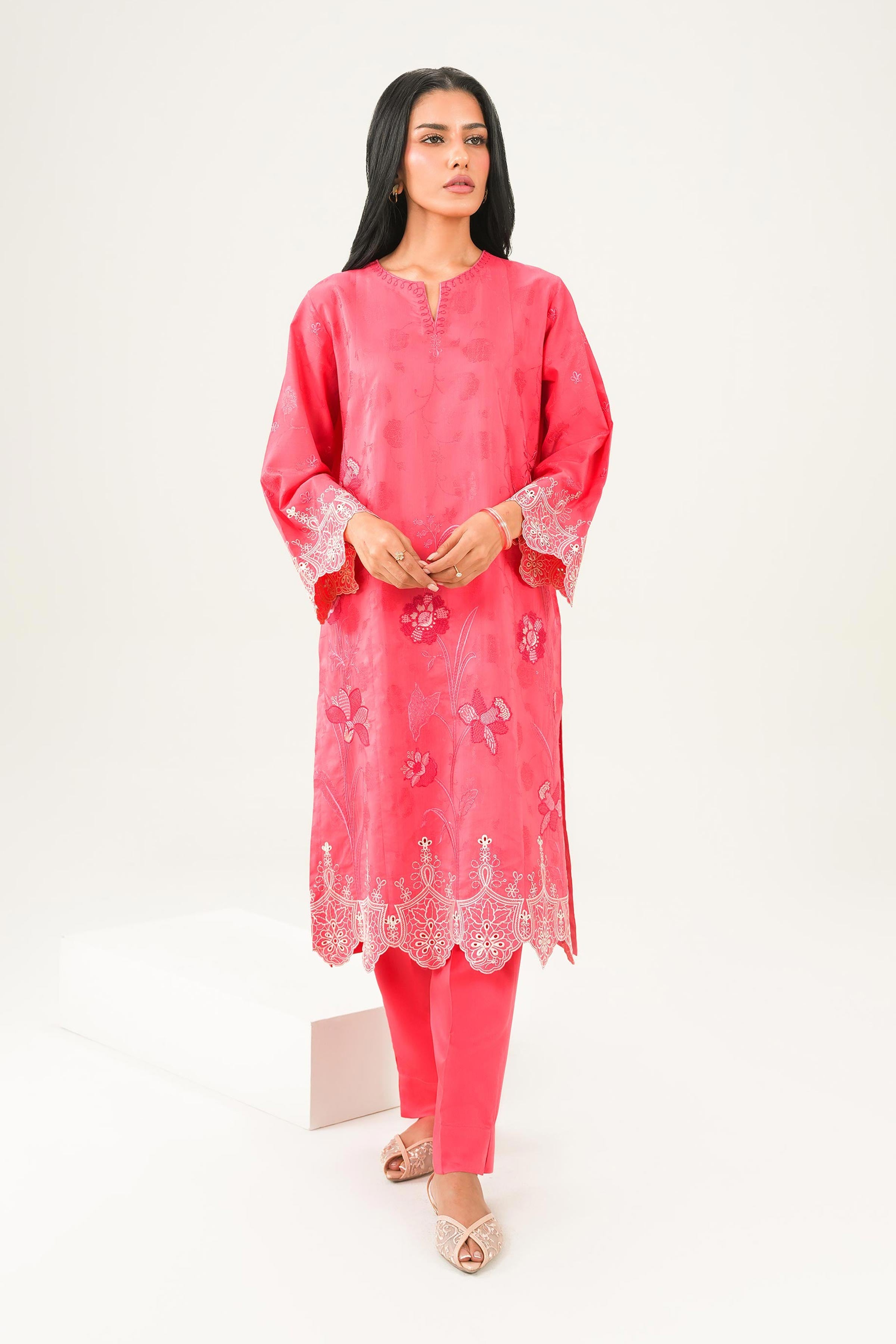 2 Piece - Embroidered Suit - PW25-338