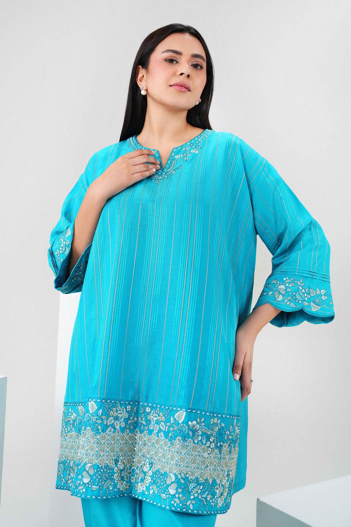 2 Piece - Embroidered Suit - PW25-368