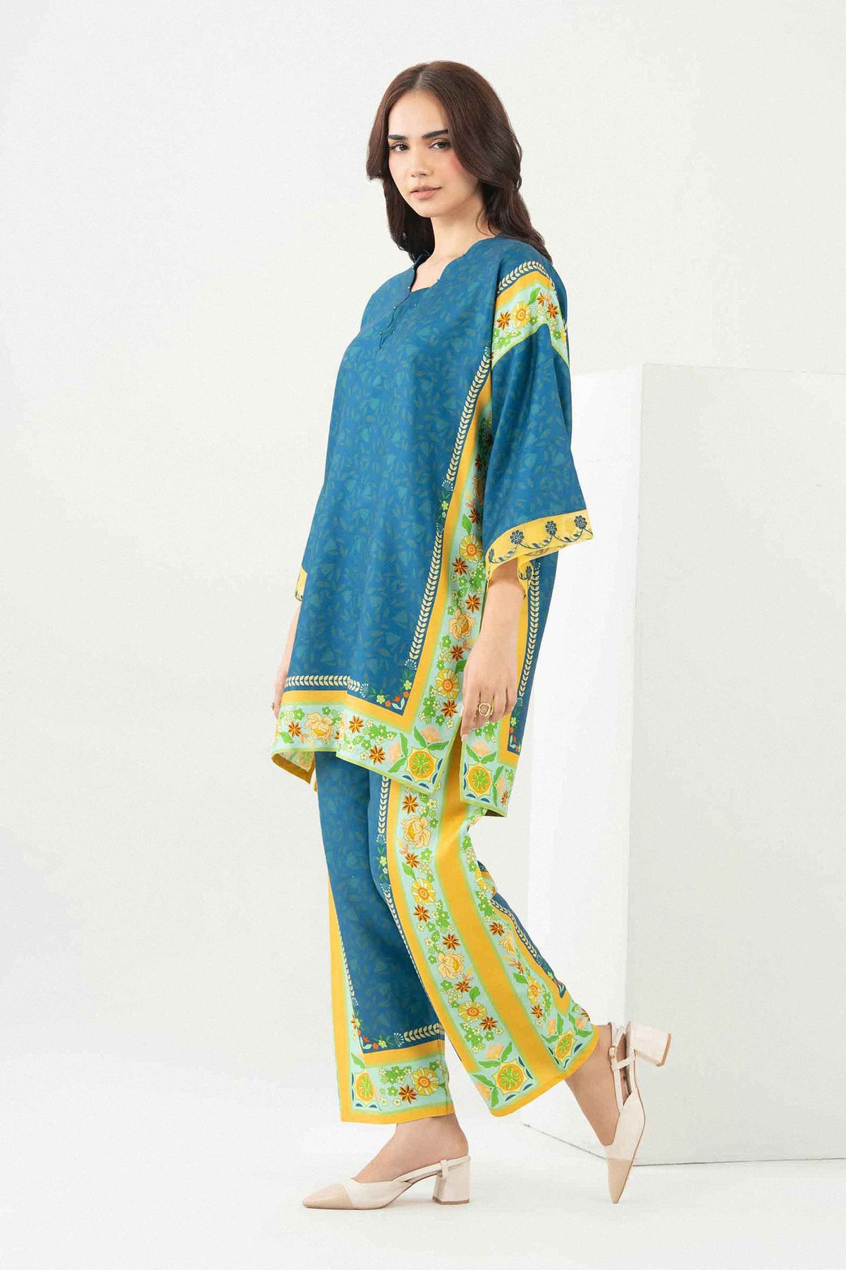 2 PIECE - PRINTED EMBROIDERED SUIT - PW25-371
