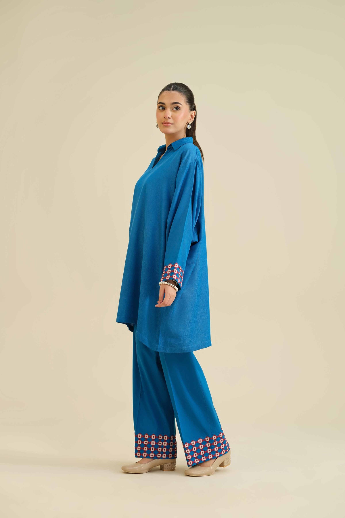 2 Piece - Embroidered Suit - PW25-39