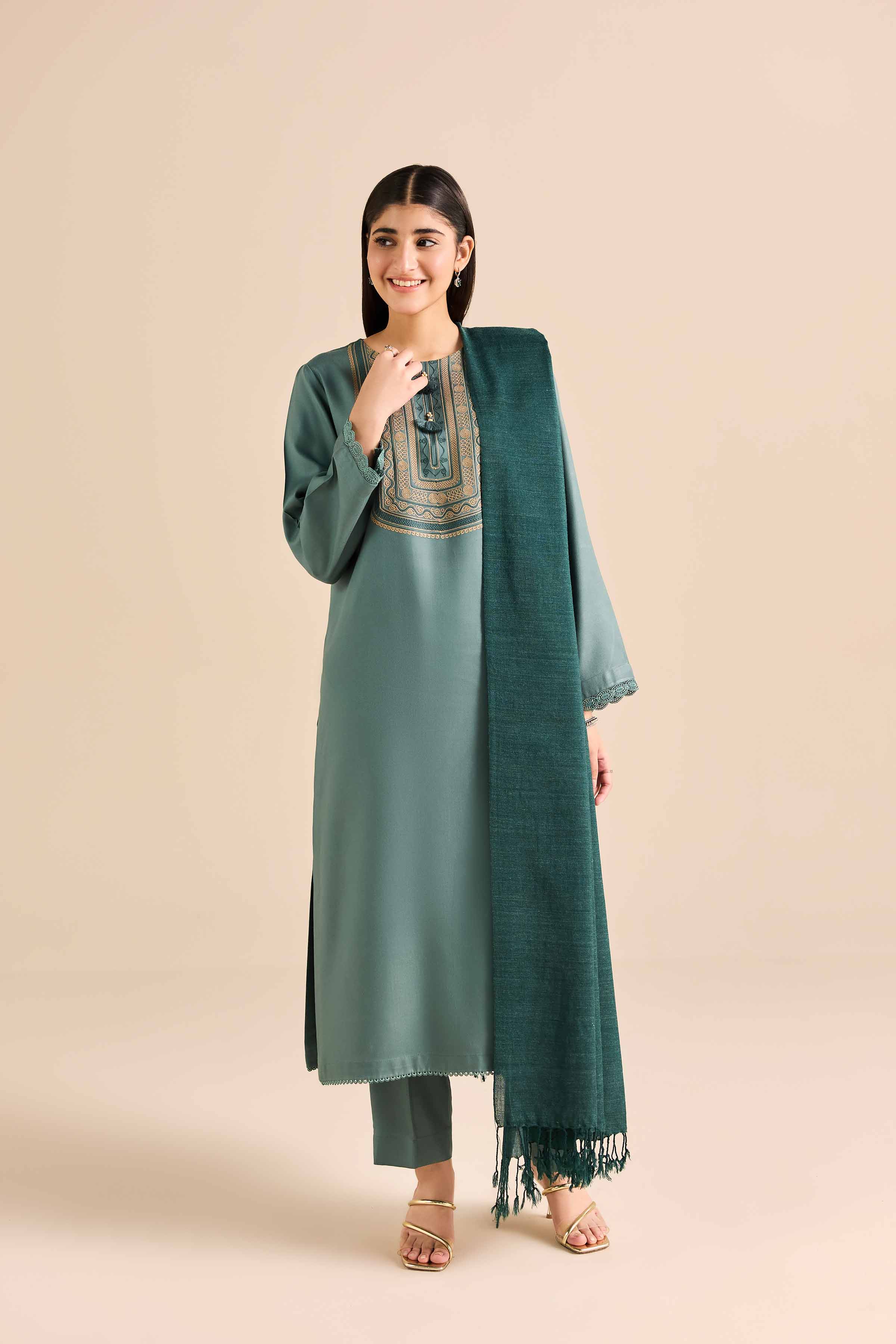 3 Piece - Embroidered Suit - PW25-423