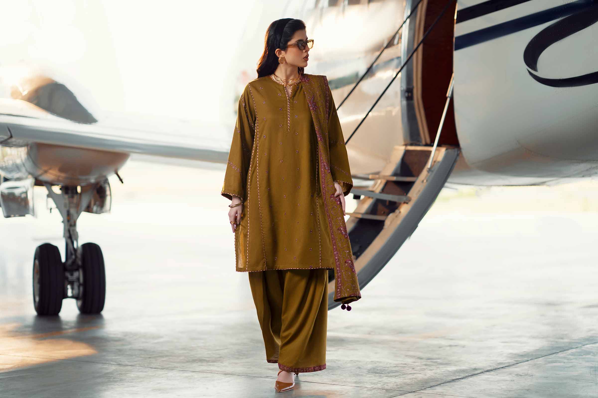 3 Piece - Embroidered Suit - PW25-438