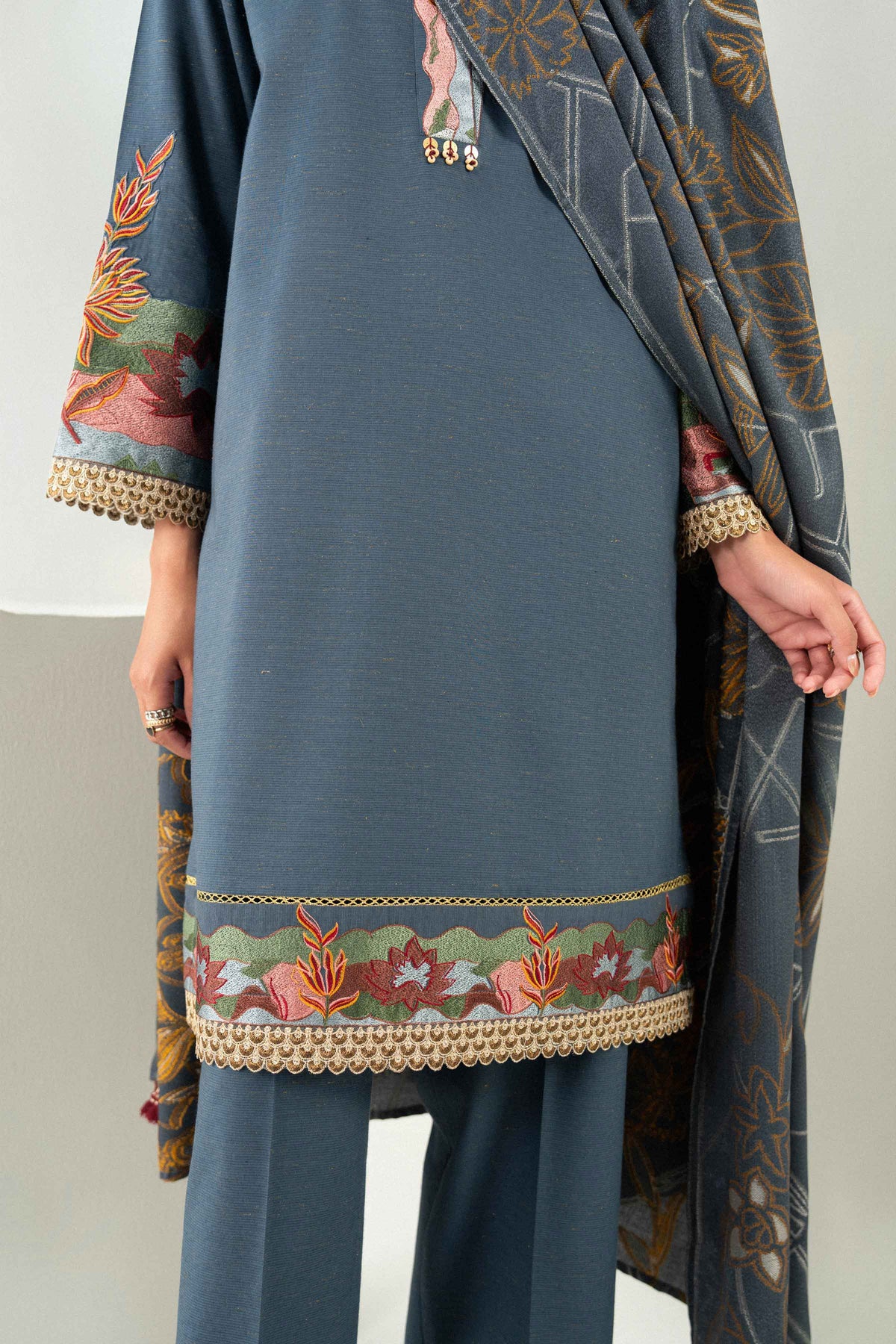 3 Piece - Embroidered Suit - PW25-462
