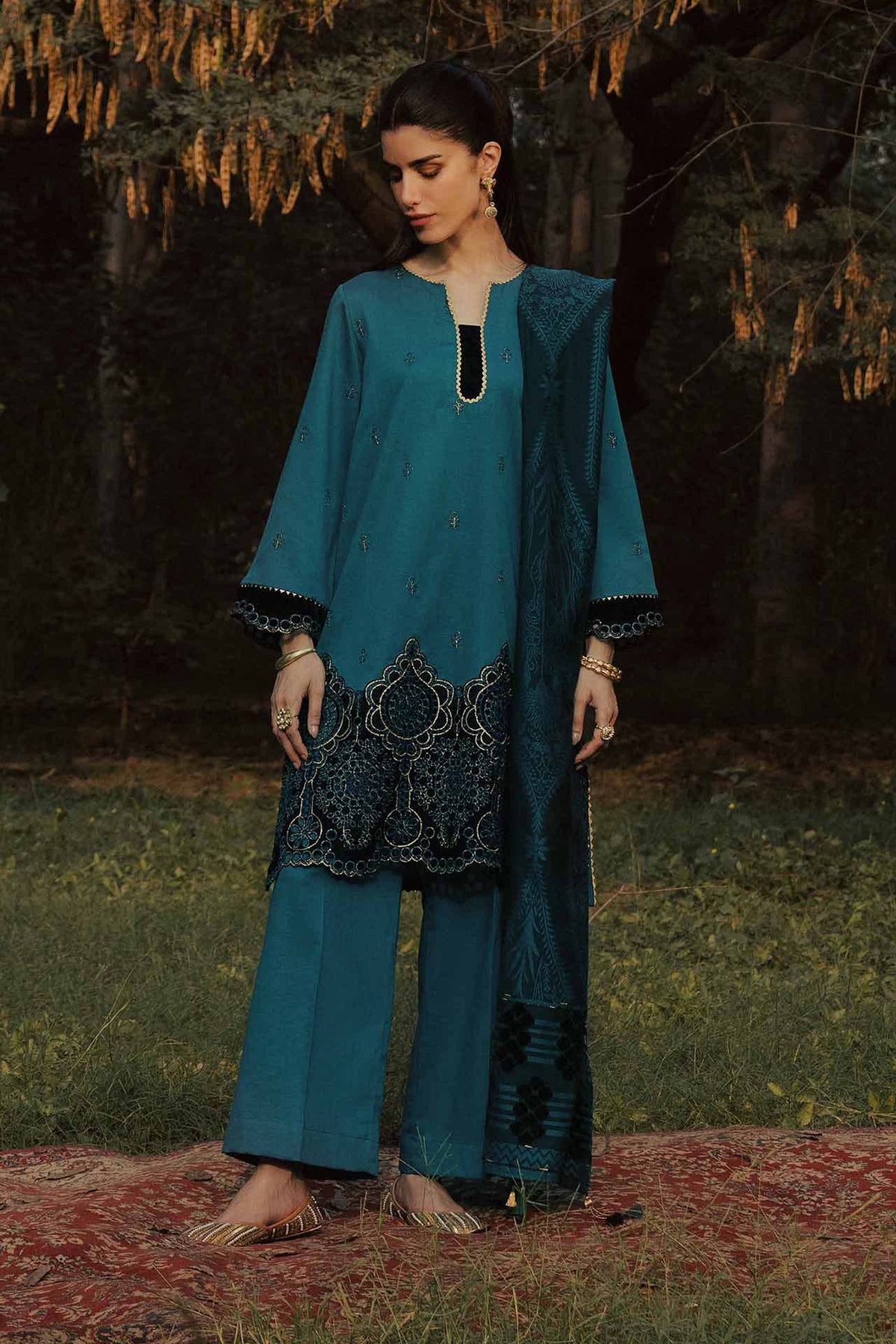 3 Piece - Embroidered Suit - PW25-490