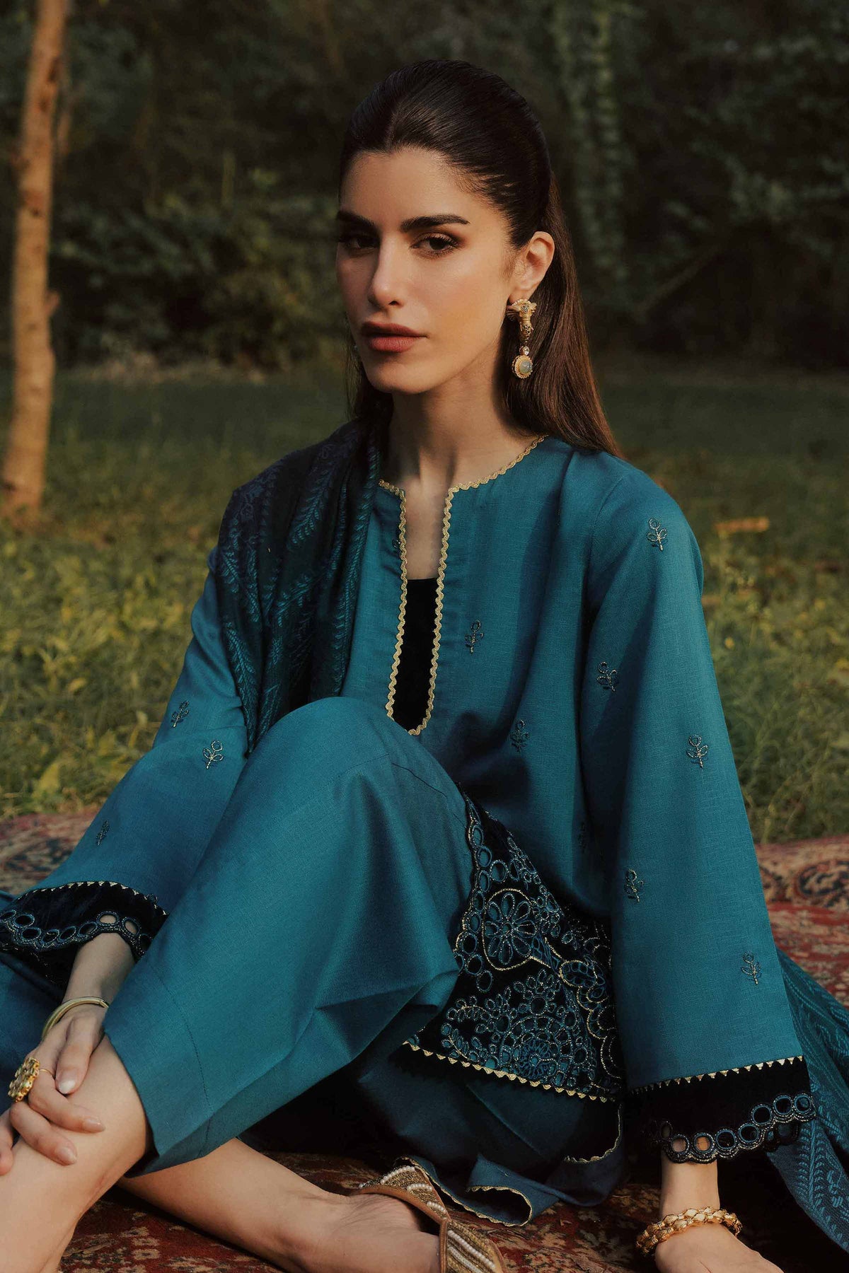 3 Piece - Embroidered Suit - PW25-490