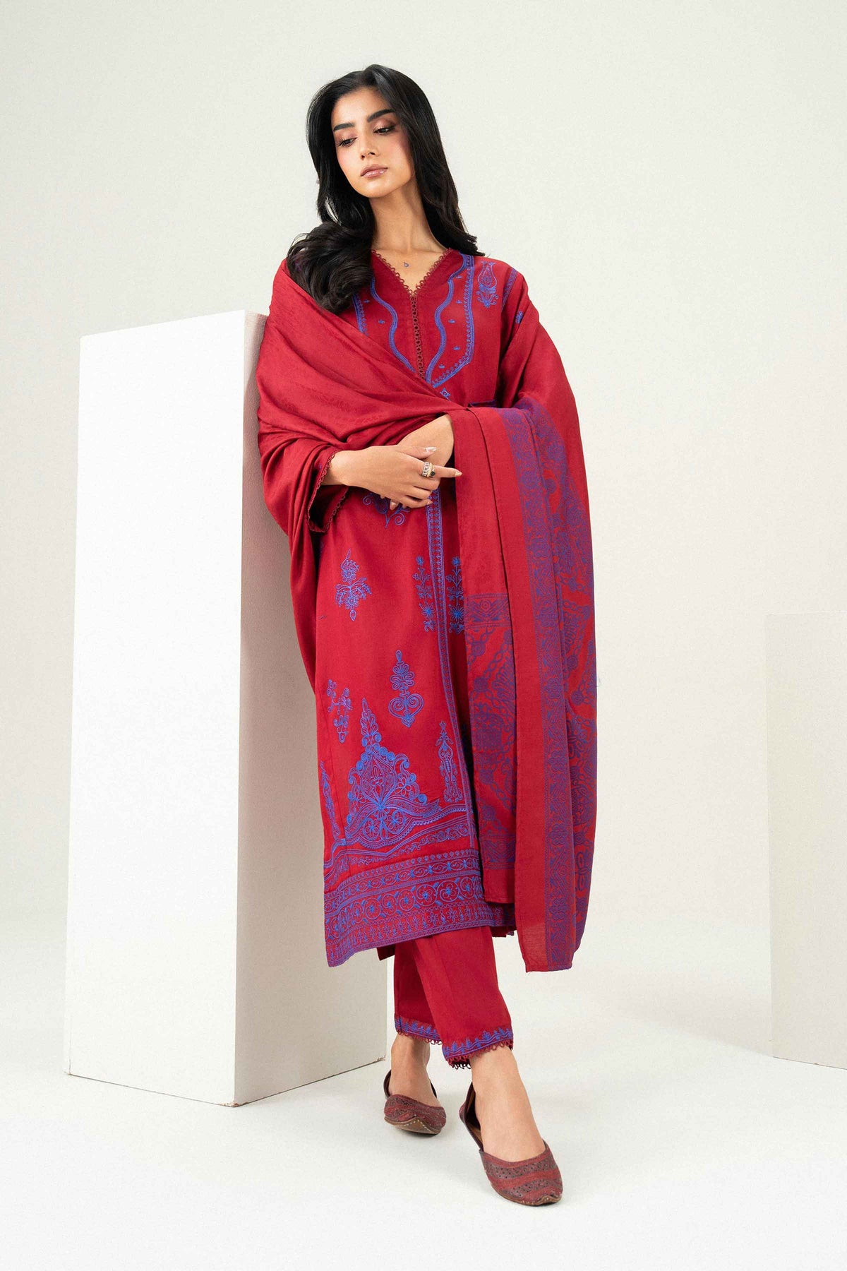 3 Piece - Embroidered Suit - PW25-500