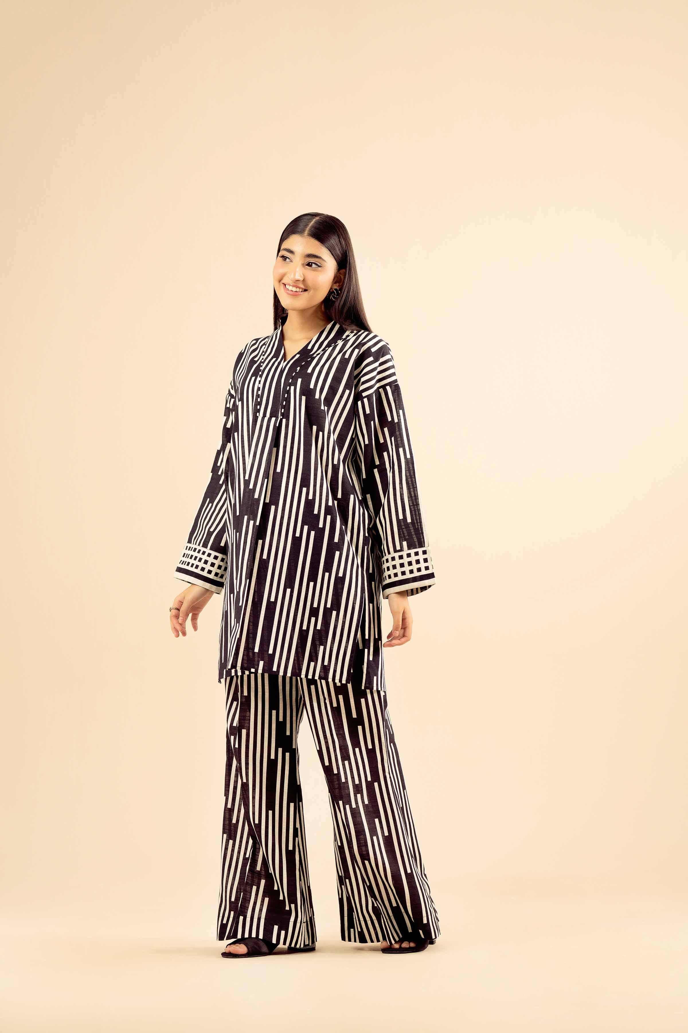 2 Piece - Printed Suit - PW25-70