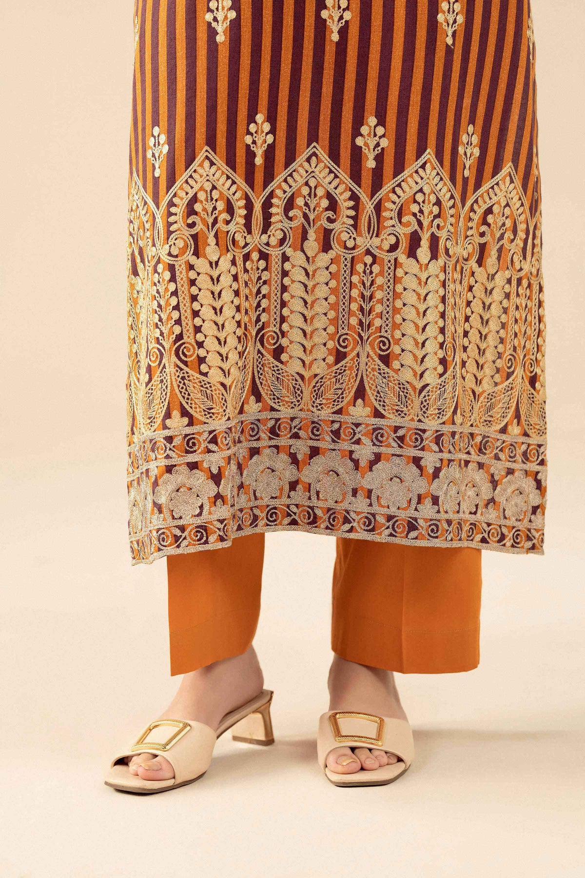 3 Piece - Printed Embroidered Suit - PW25-84