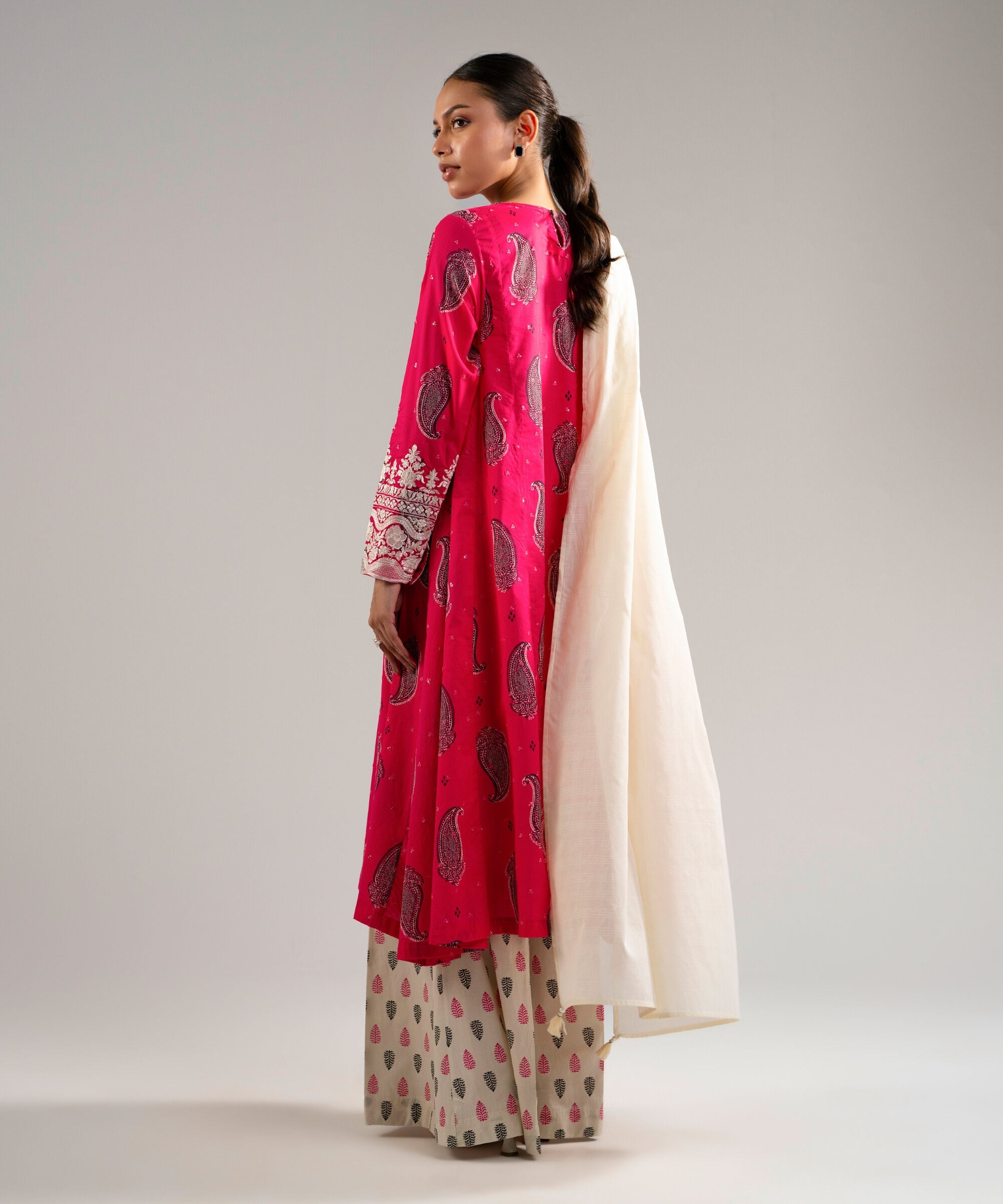 RTW 3 PC Suit PW26SCSTV830