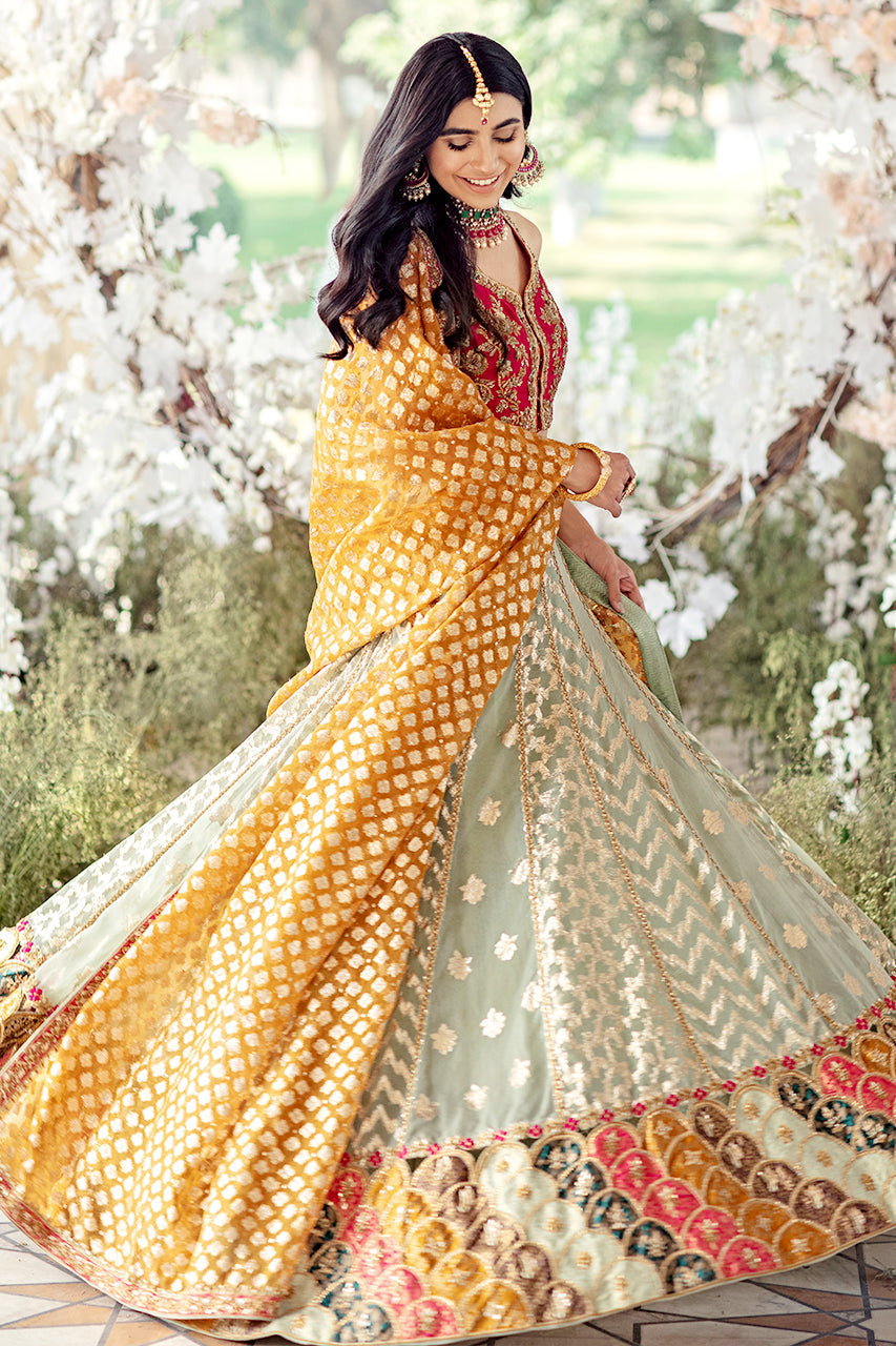 https://cdn.shopify.com/s/files/1/0612/6423/2692/products/Parisa-5.jpg?v=1752497163