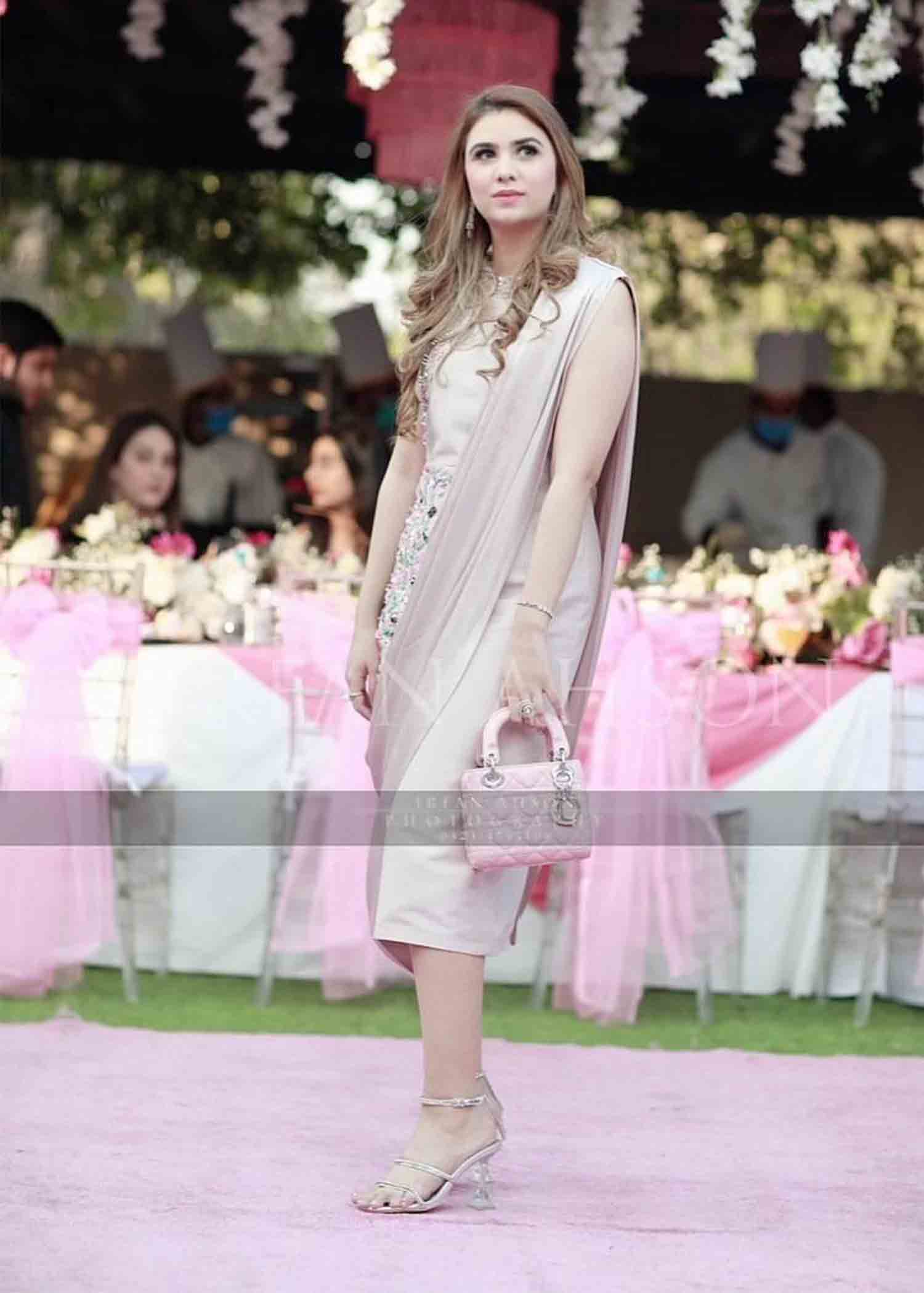 Pearlia-Client Diaries