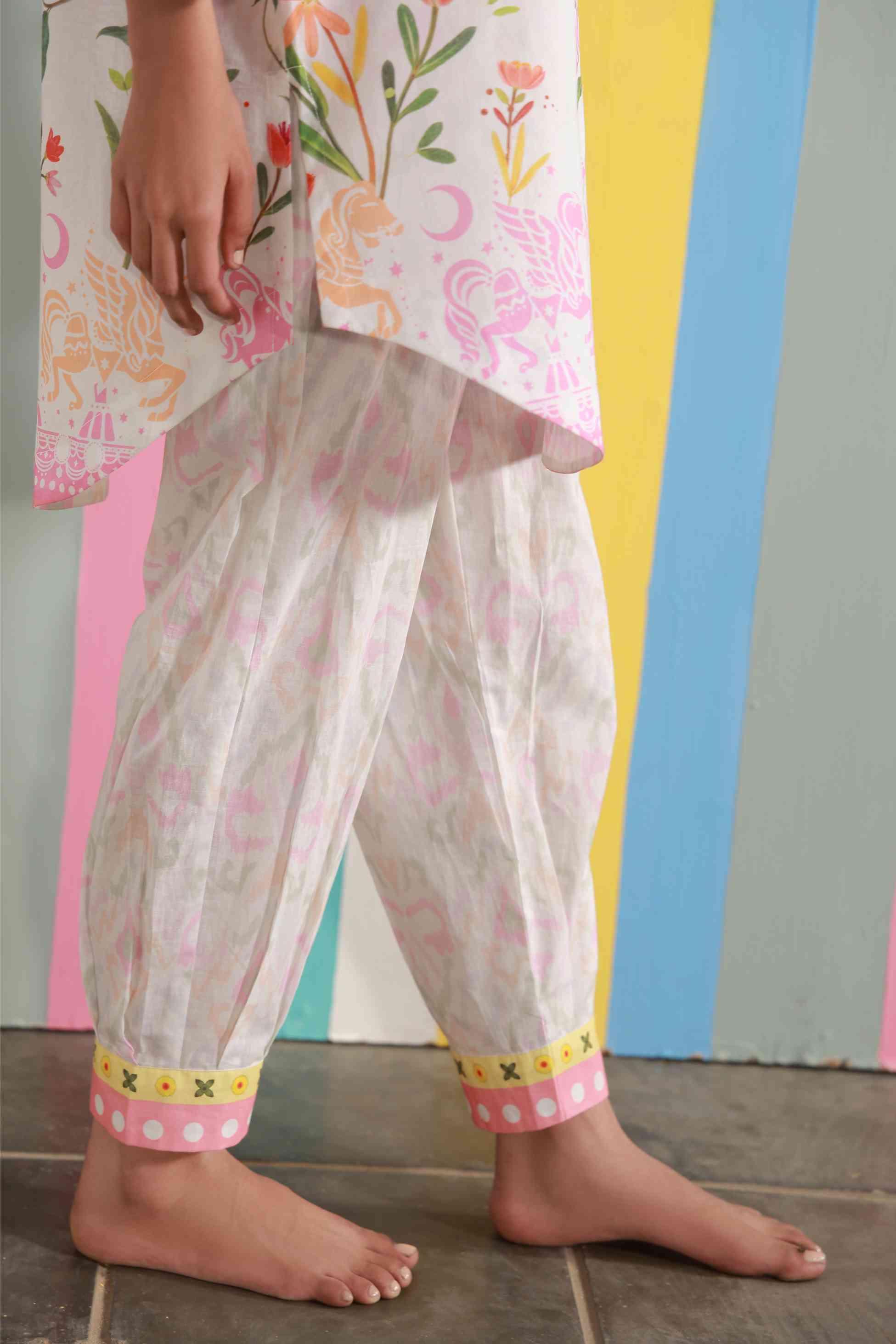 https://cdn.shopify.com/s/files/1/0663/9616/0233/files/PinkCarousel_8.jpg?v=1775739711