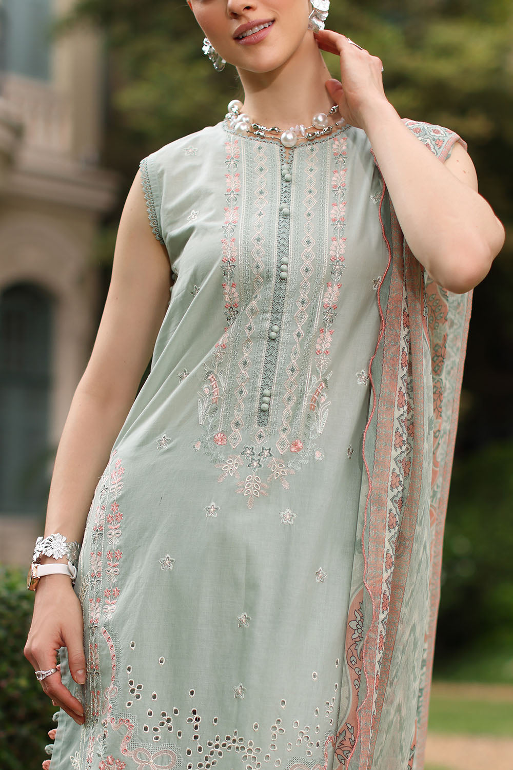 3 Piece Embroidered Lawn Suit with Chiffon Dupatta