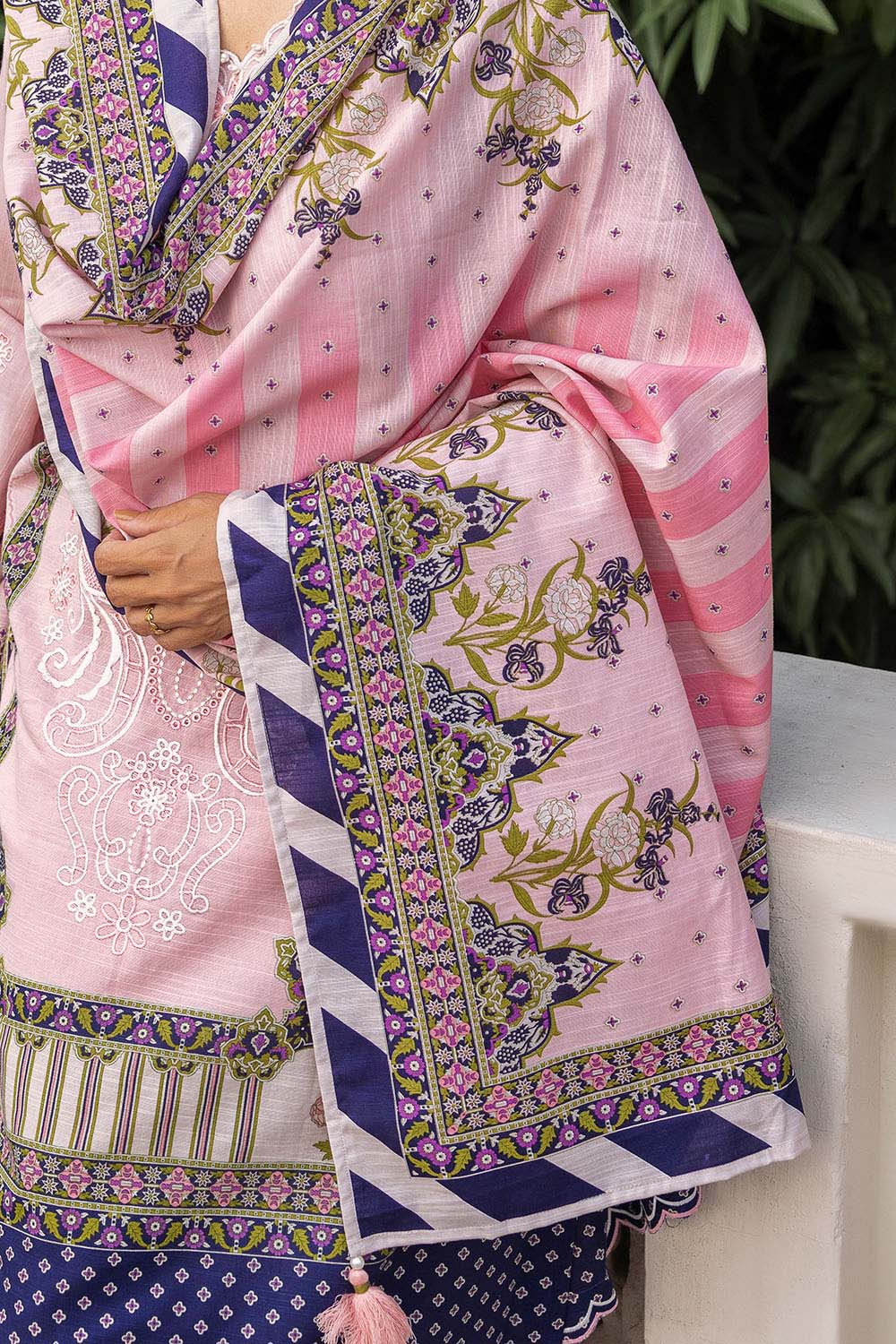 3 Piece Embroidered Khaddar Suit