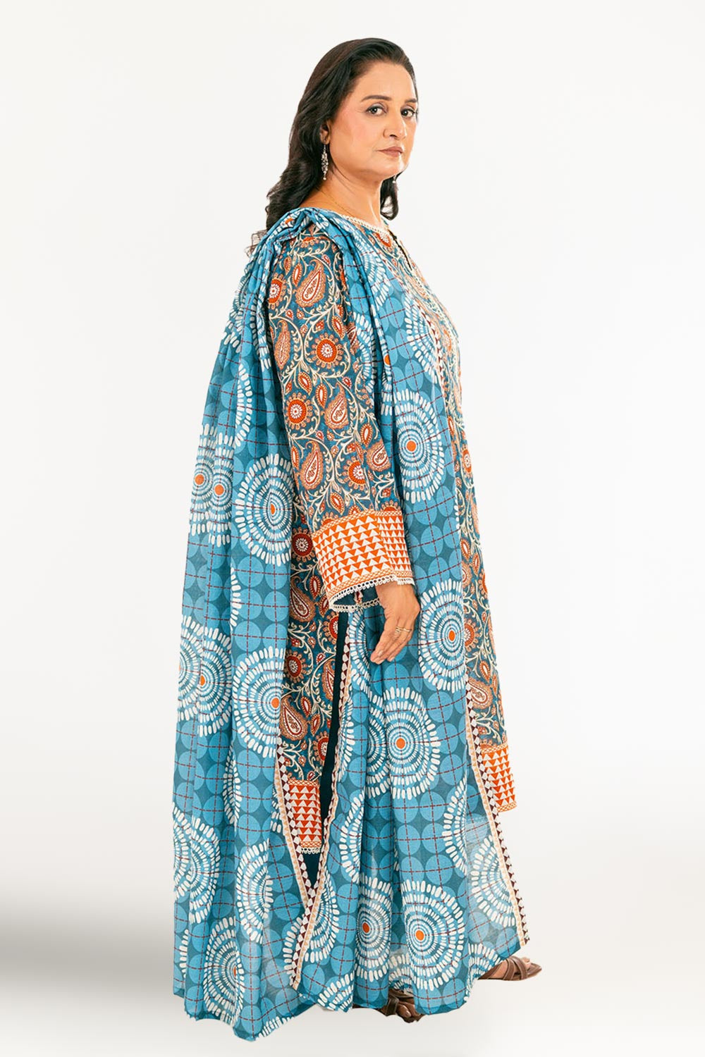 3 Piece Printed Khaddar Suit with Dupatta