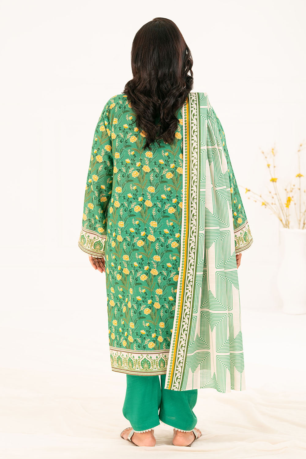 3 Piece Printed Khaddar Suit With Dupatta